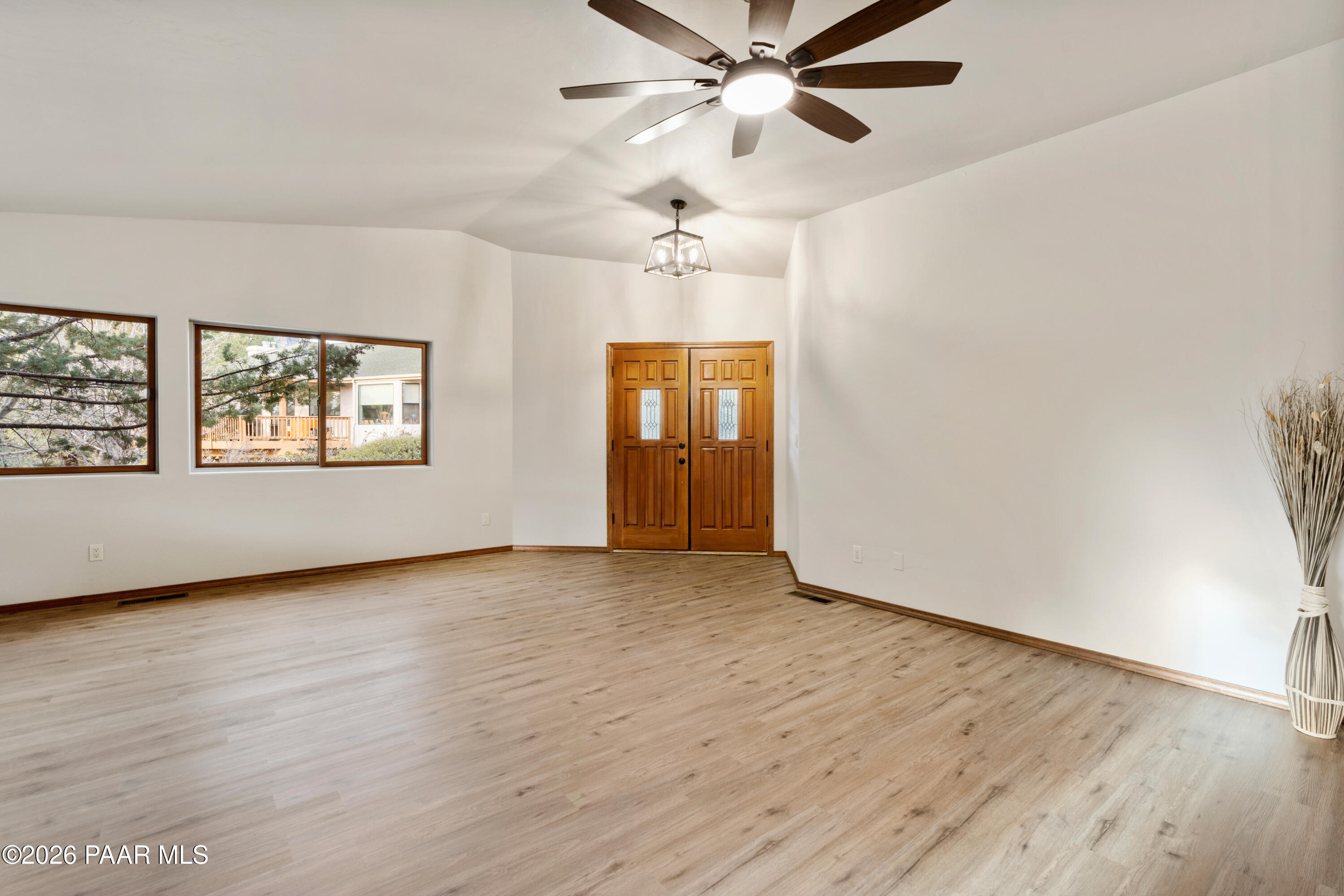 Real Estate Photo
