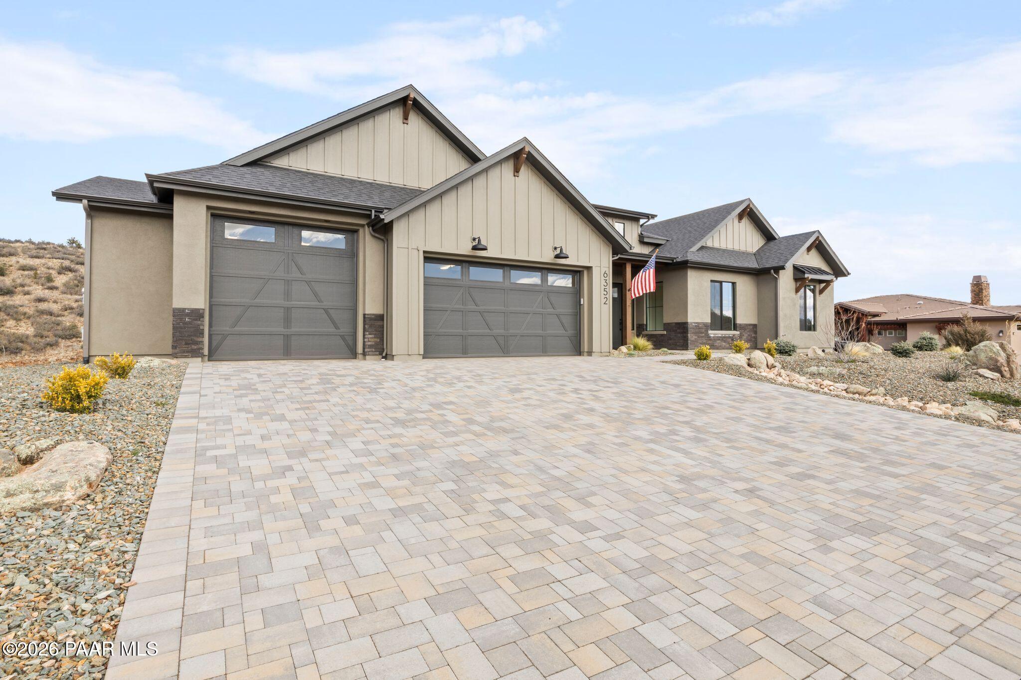 Real Estate Photo