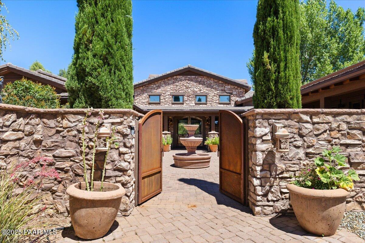 Real Estate Photo