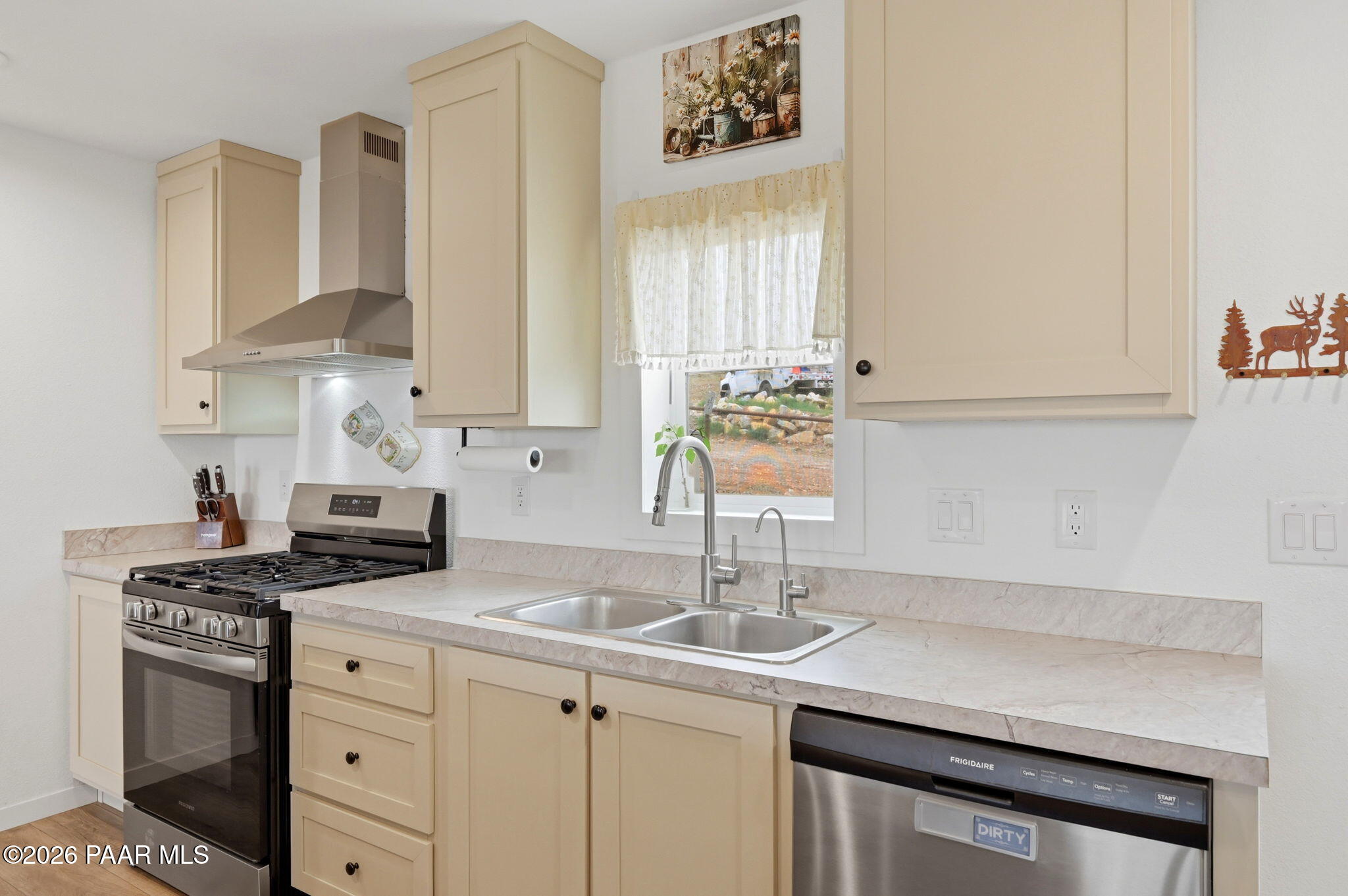 Real Estate Photo
