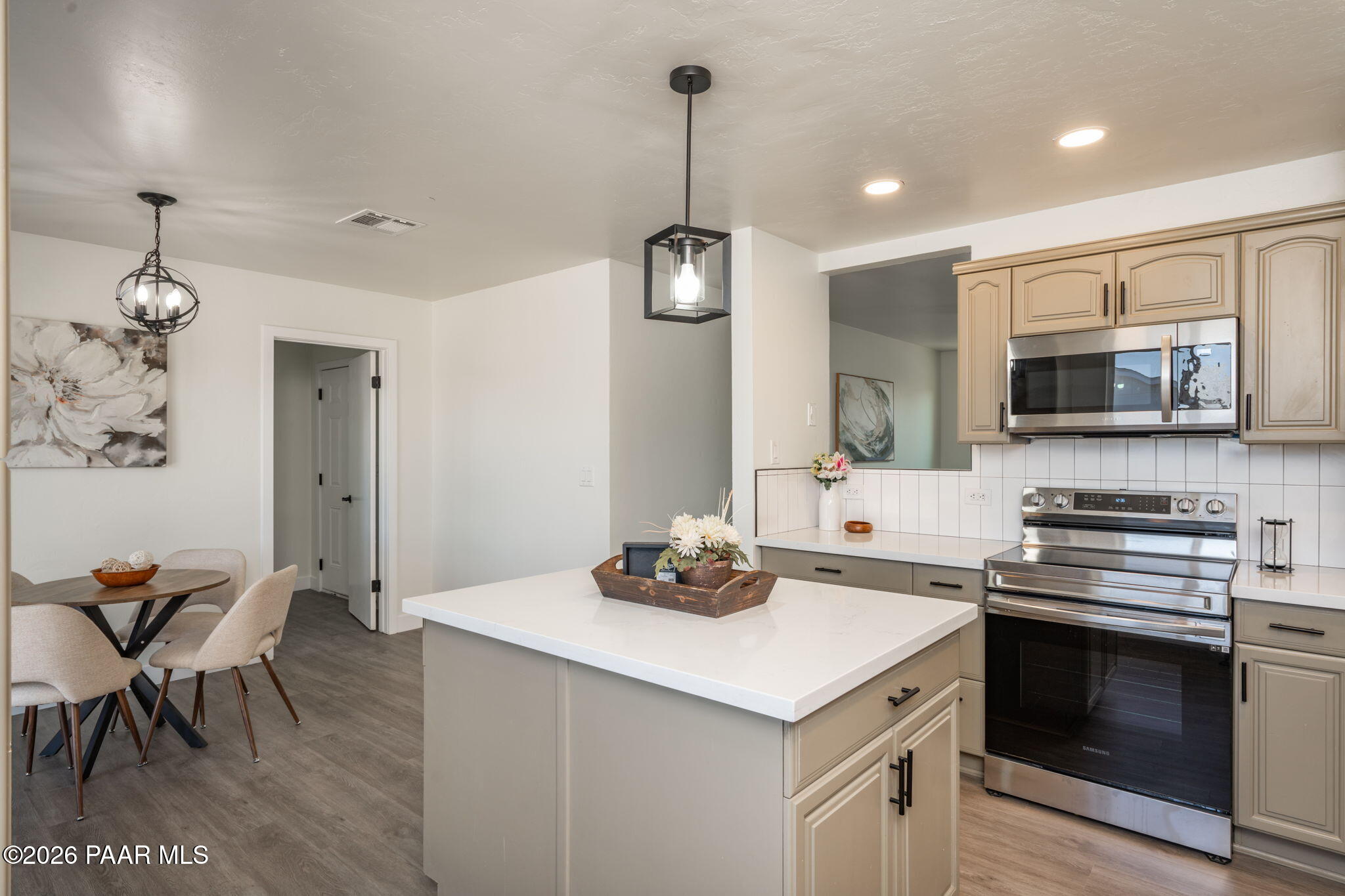 Real Estate Photo