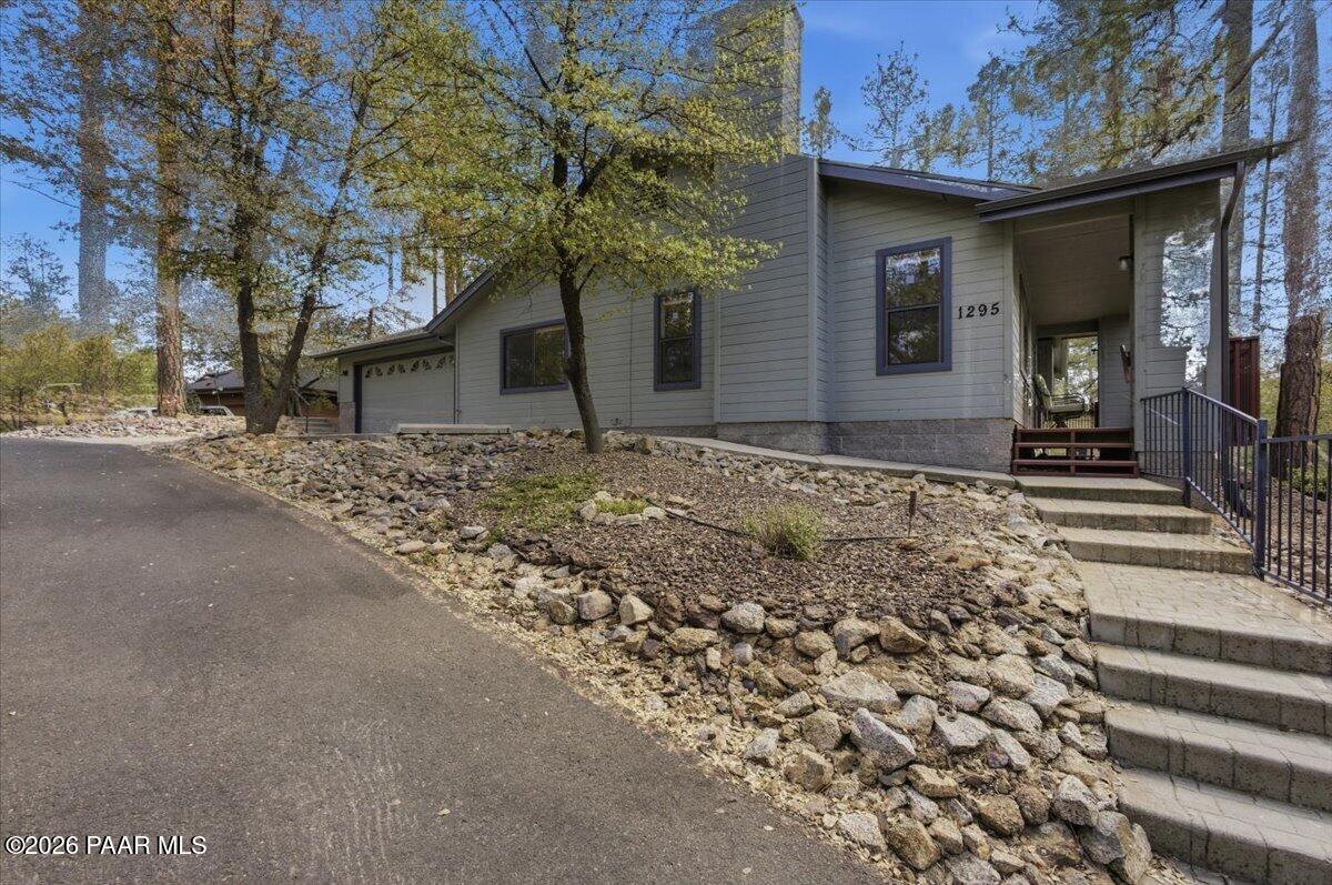 Real Estate Photo