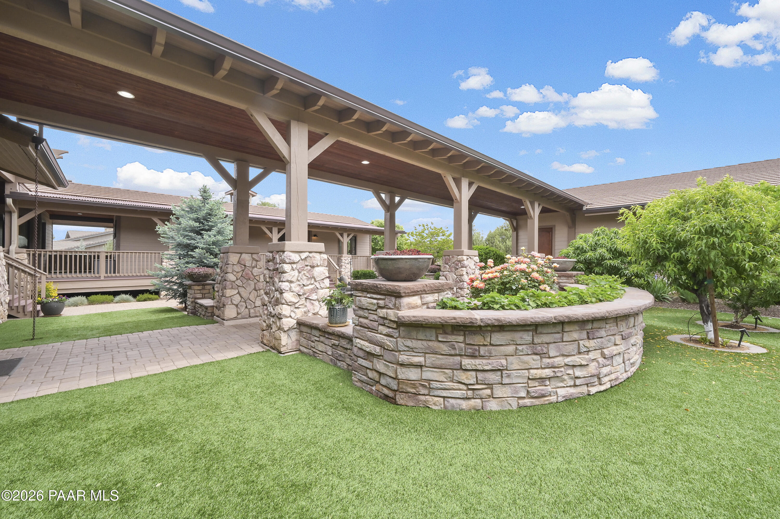 Real Estate Photo