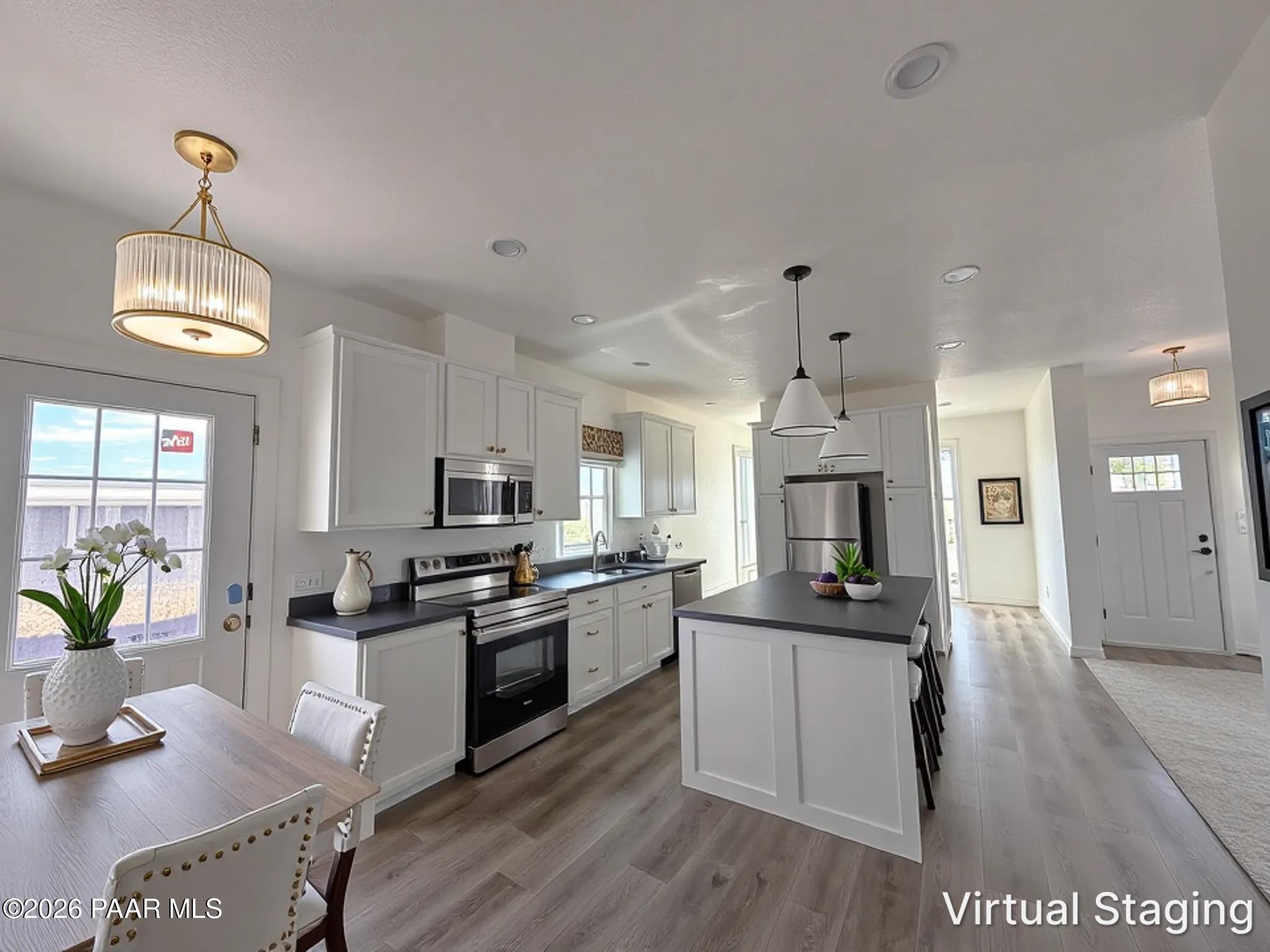 Real Estate Photo