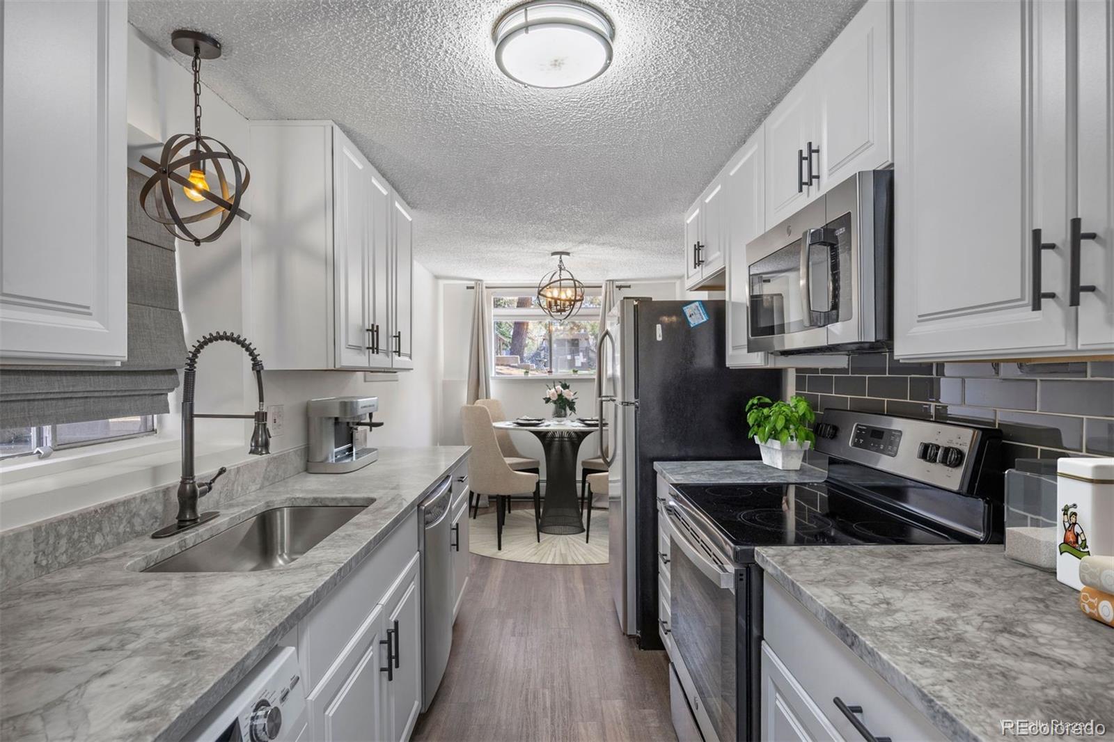 Real Estate Photo