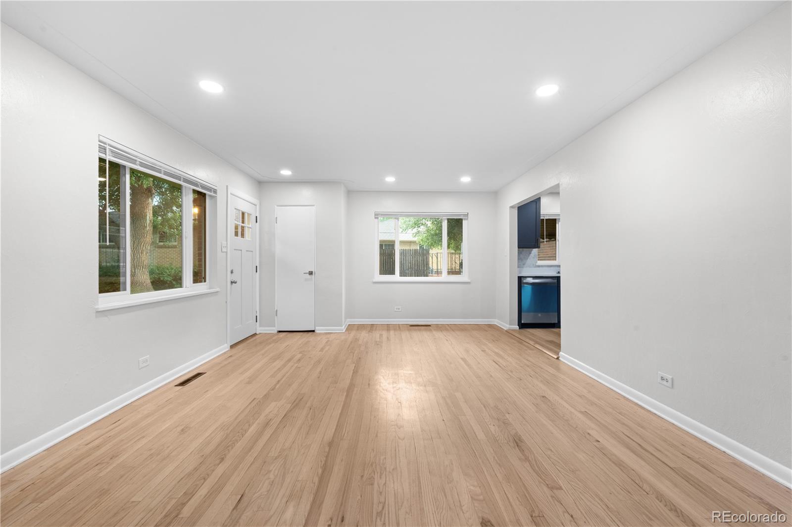 Real Estate Photo