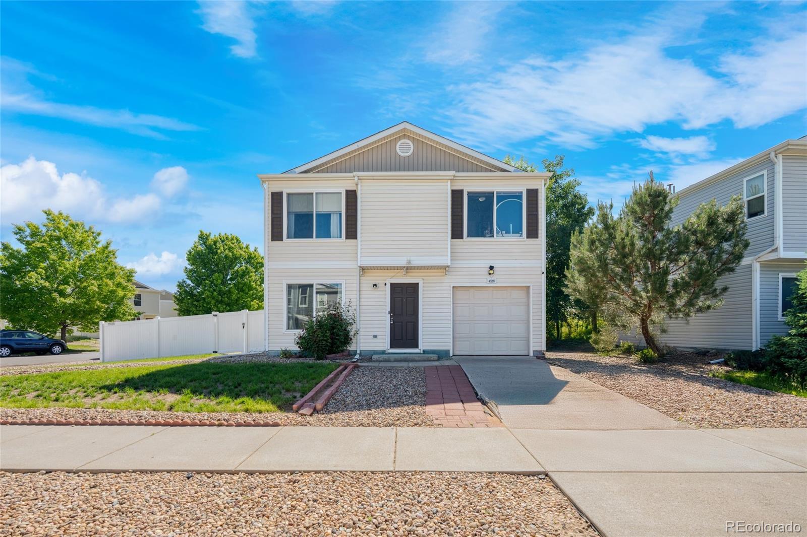 Real Estate Photo