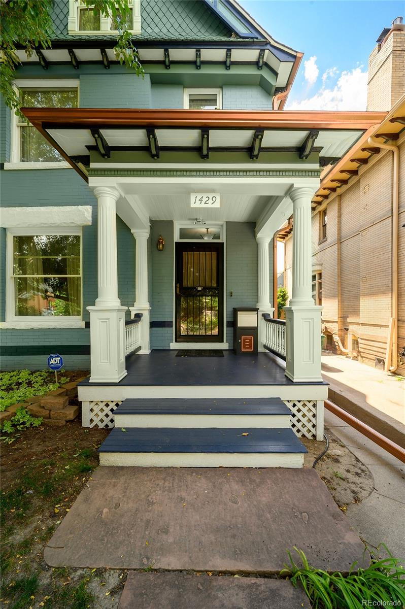 Real Estate Photo