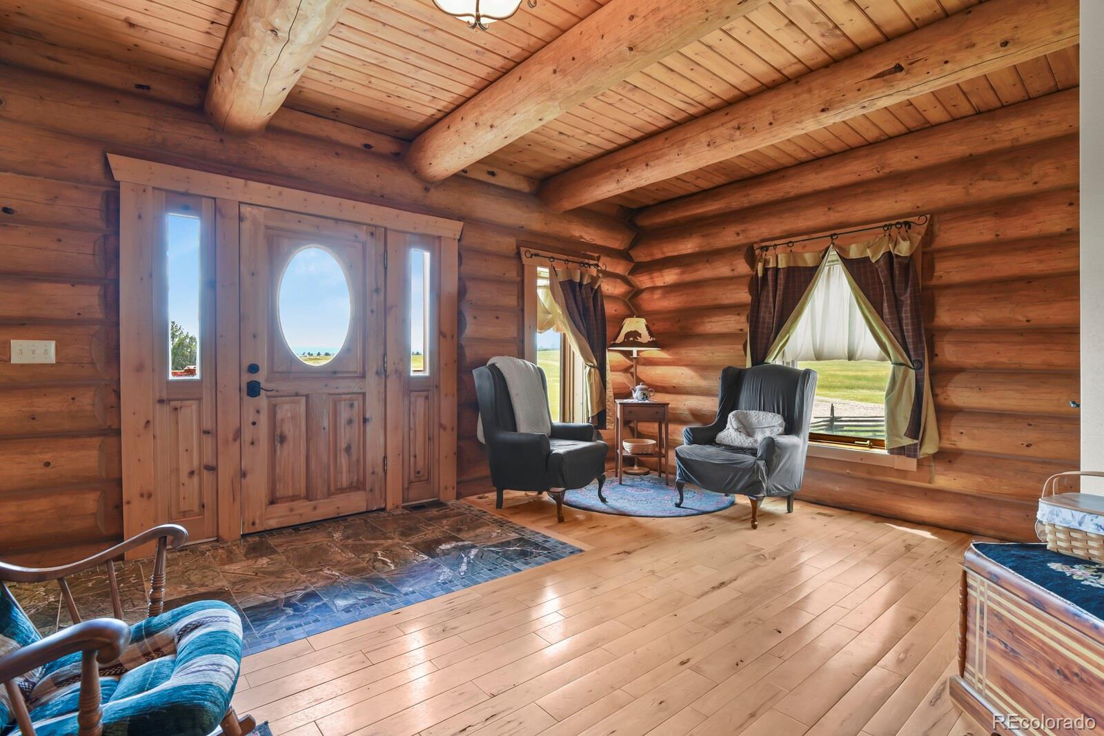 Real Estate Photo