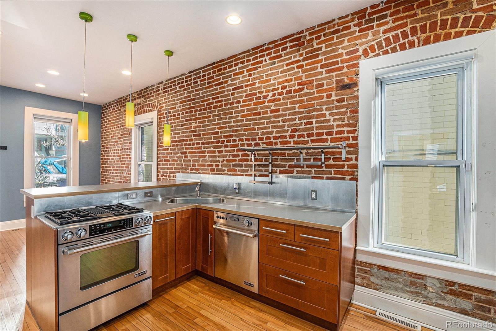 Real Estate Photo