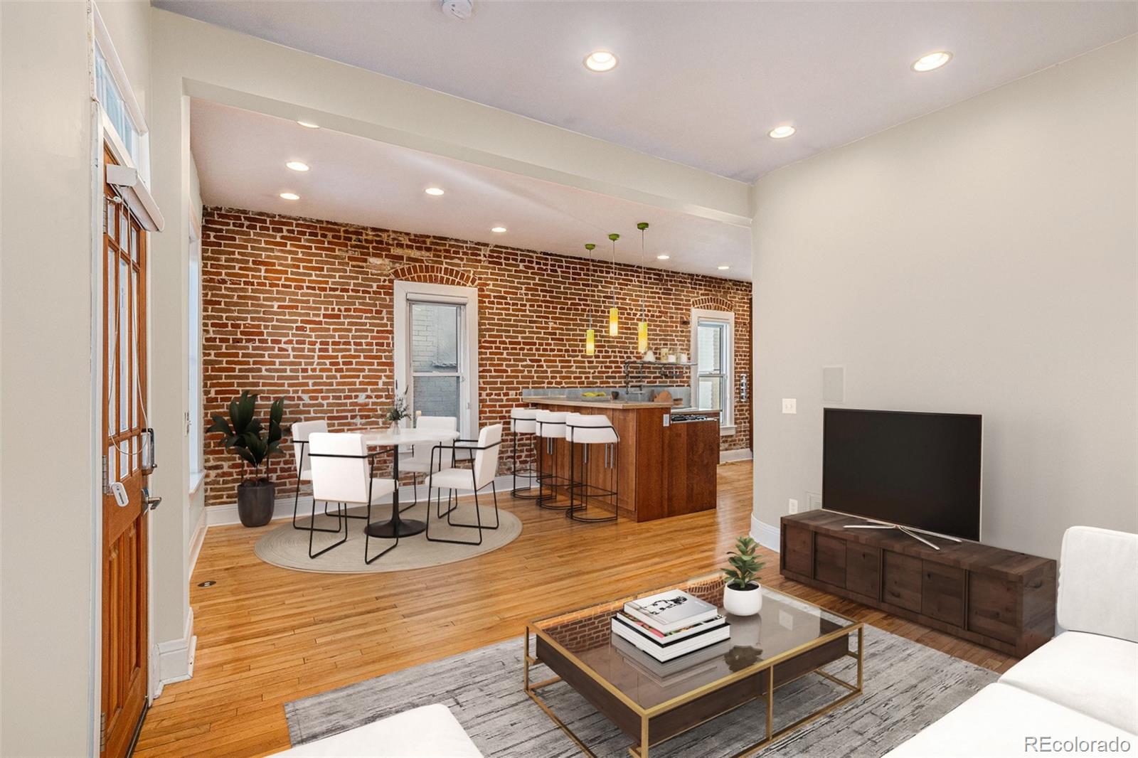 Real Estate Photo
