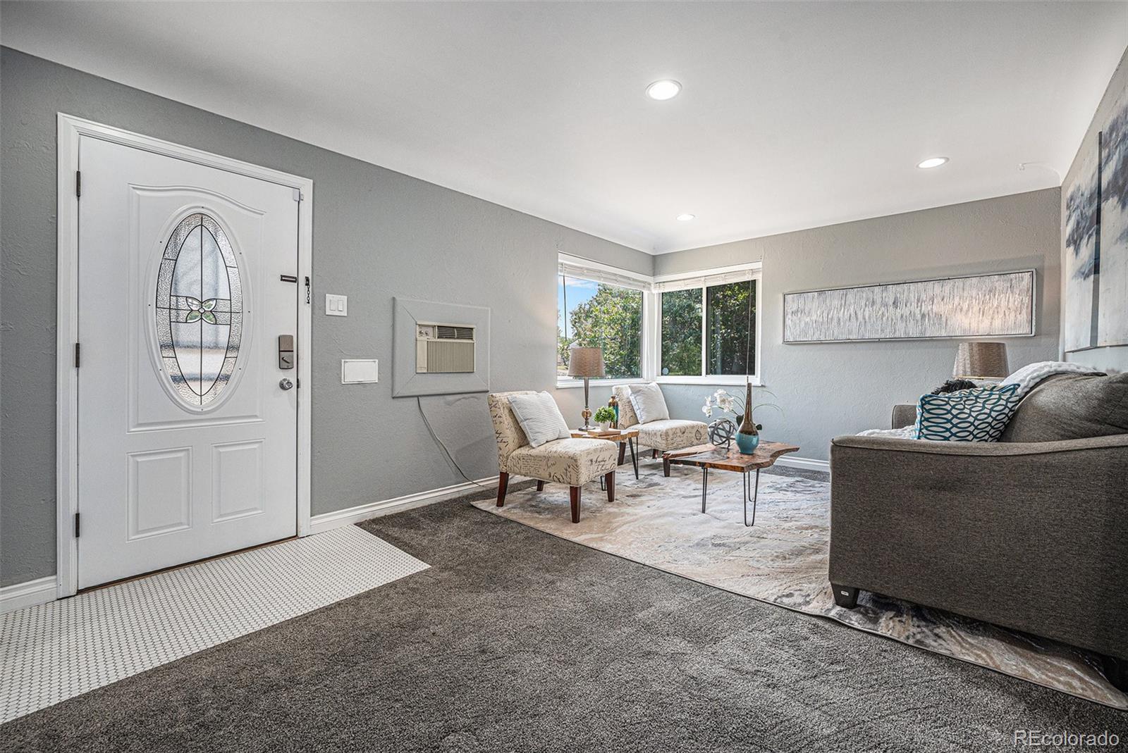 Real Estate Photo