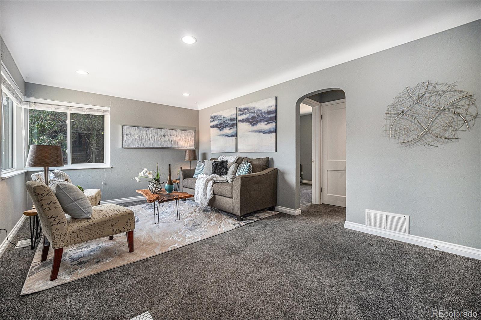 Real Estate Photo
