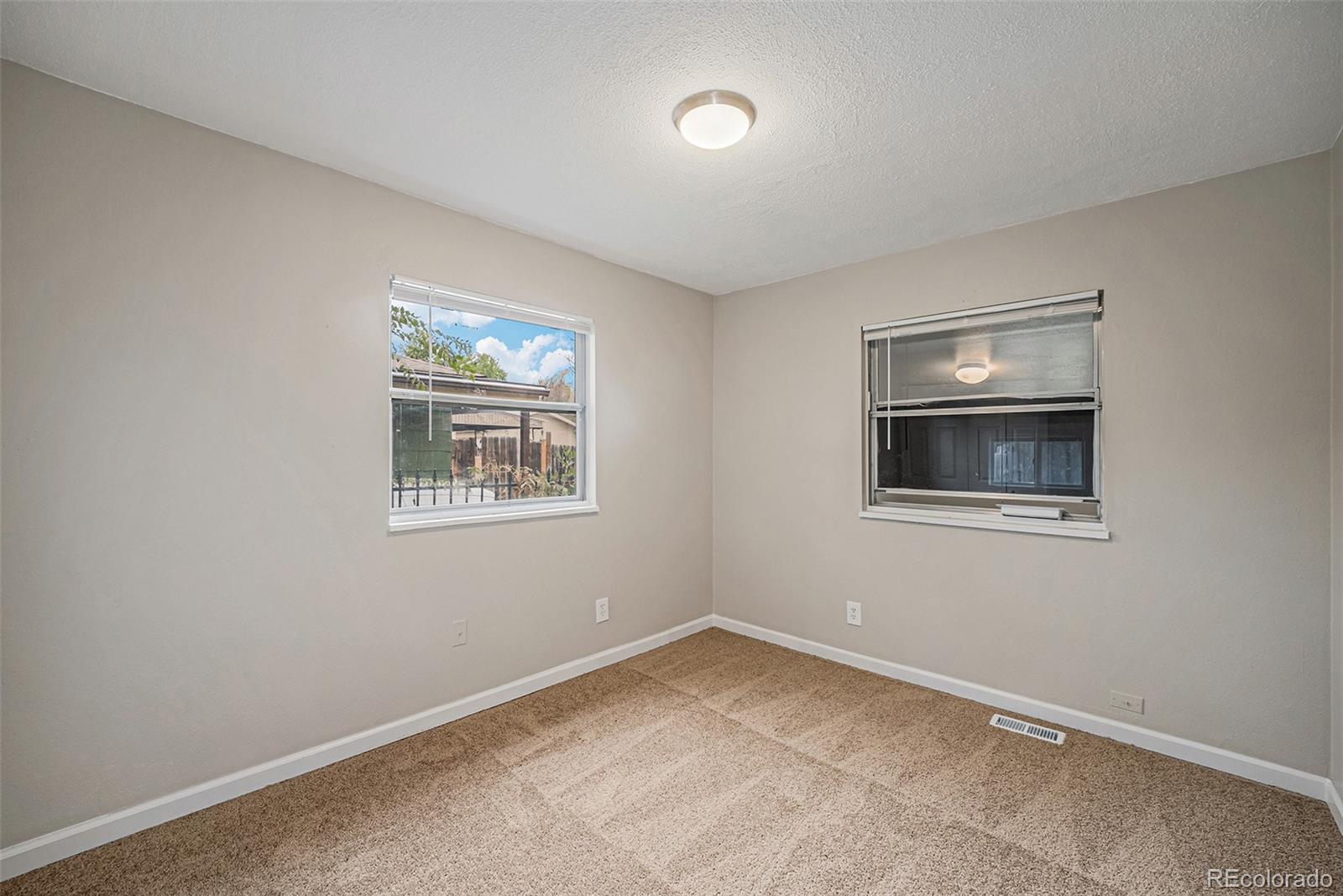 Real Estate Photo