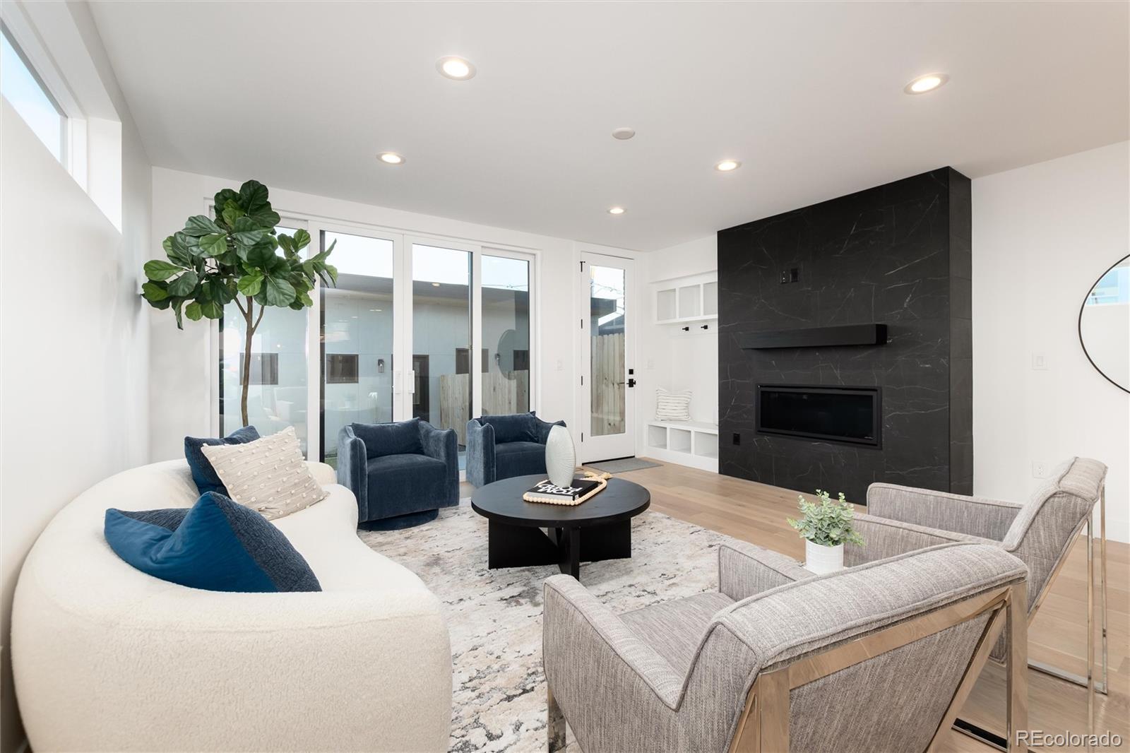Real Estate Photo