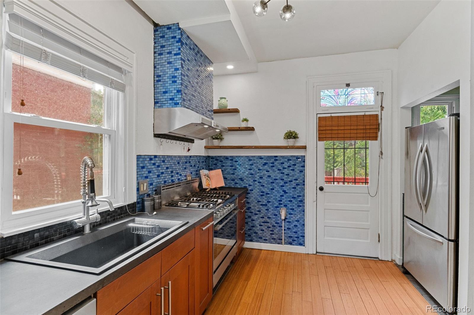 Real Estate Photo