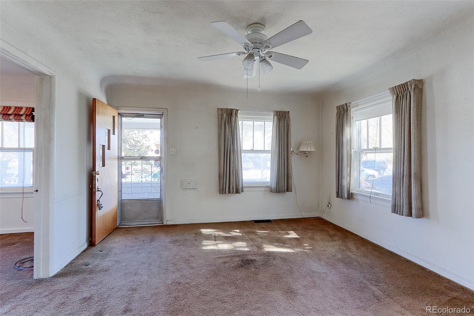 Real Estate Photo