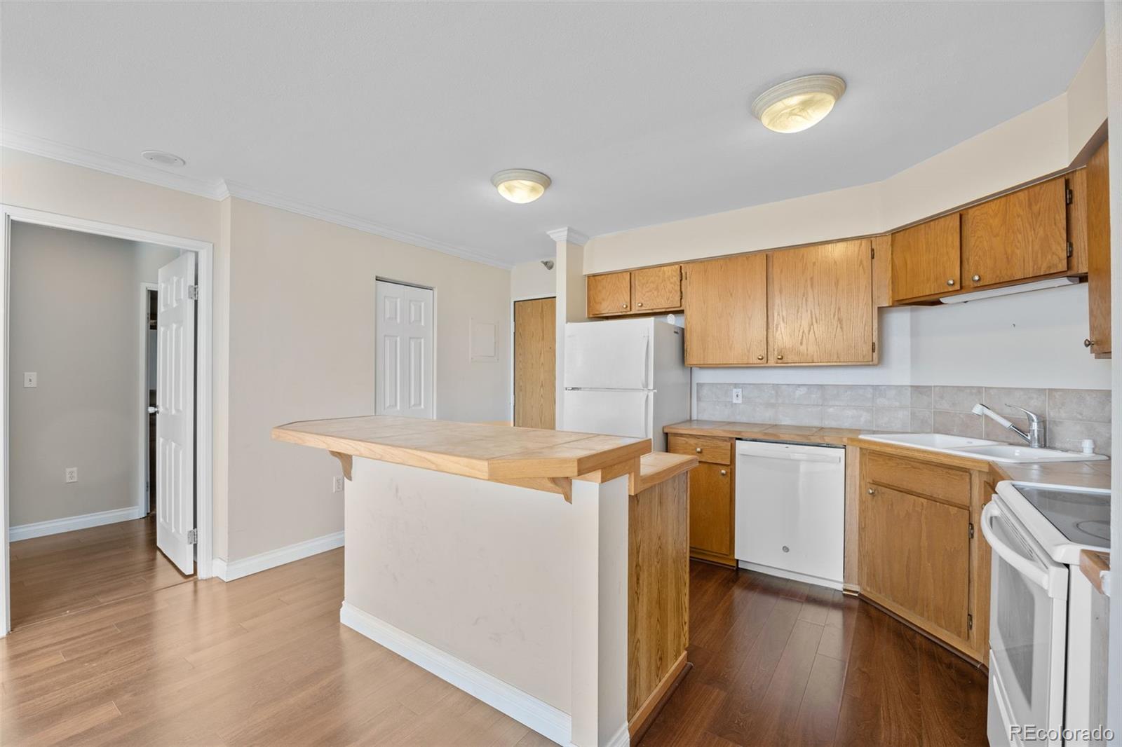 Real Estate Photo