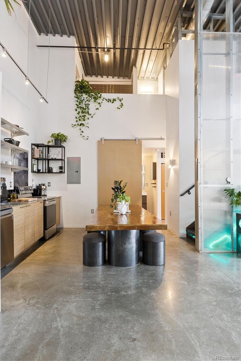 Real Estate Photo
