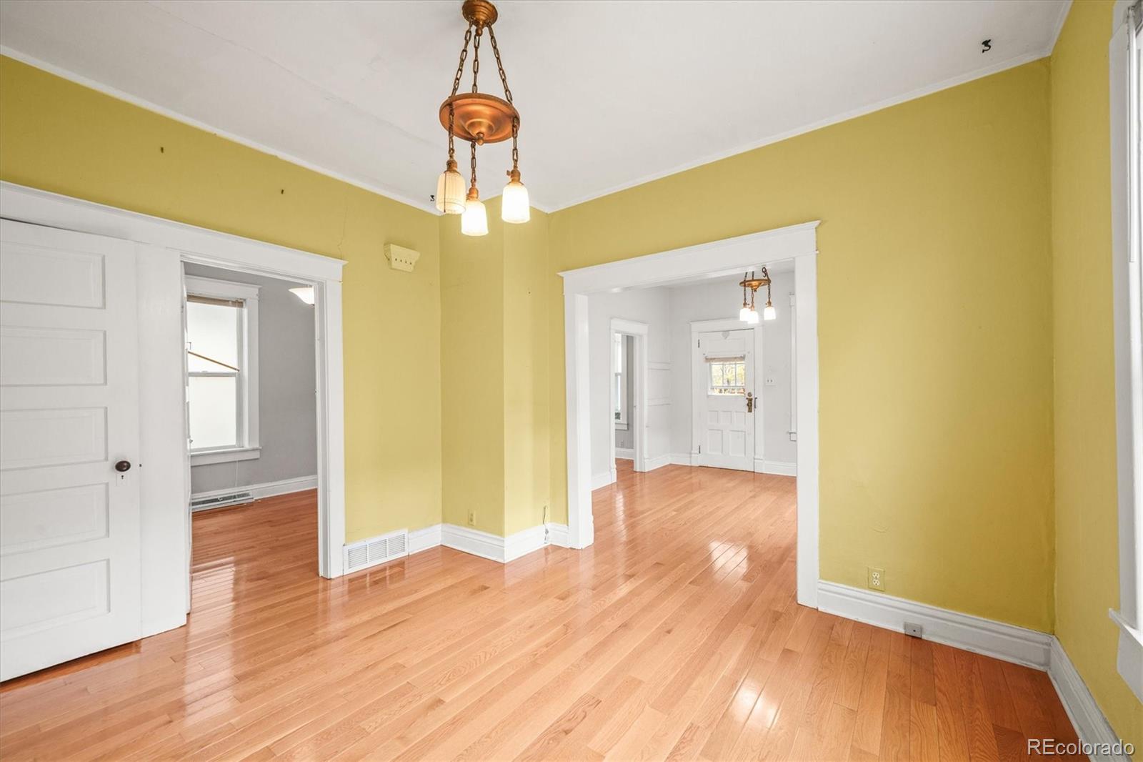 Real Estate Photo