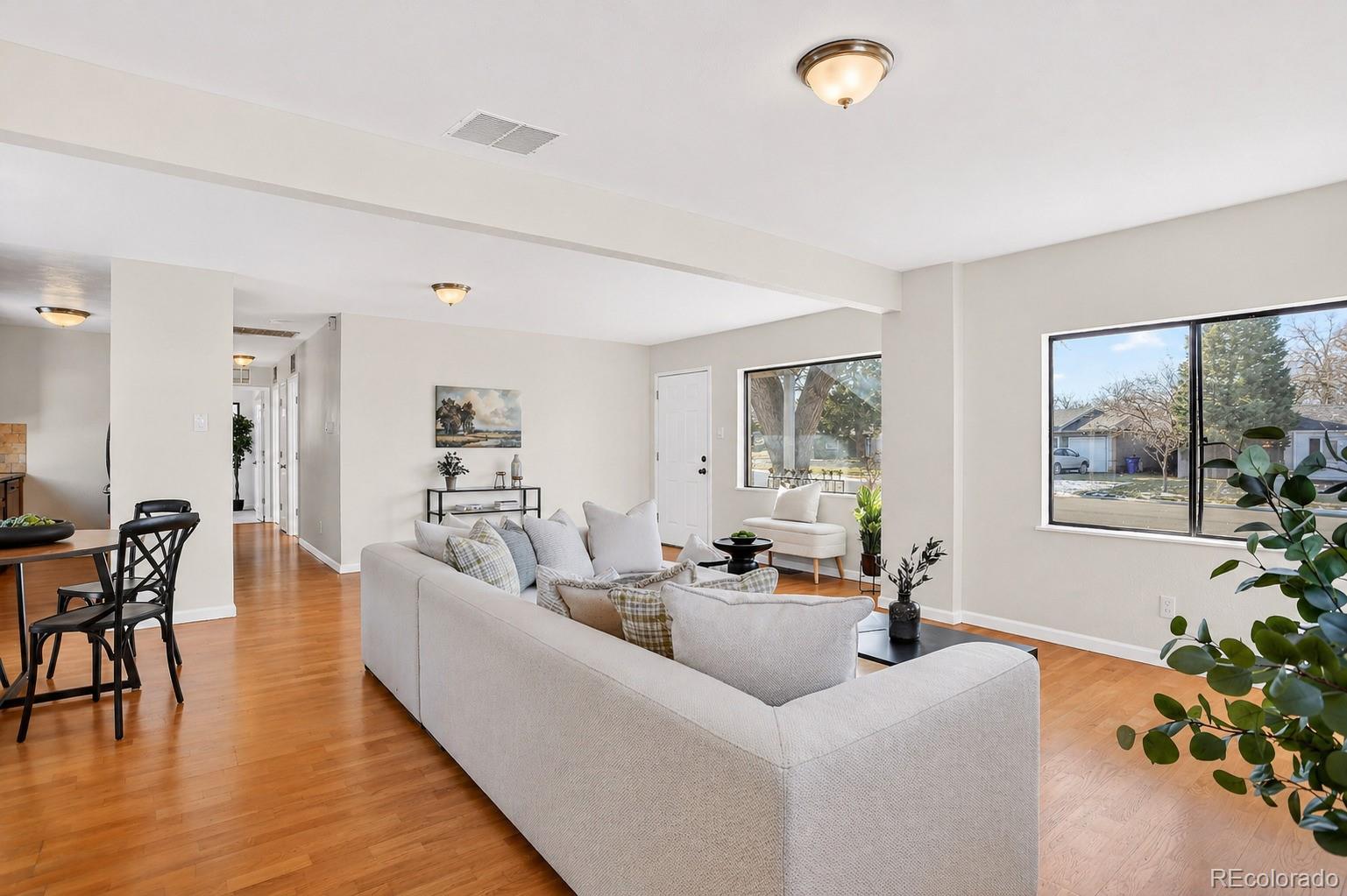 Real Estate Photo
