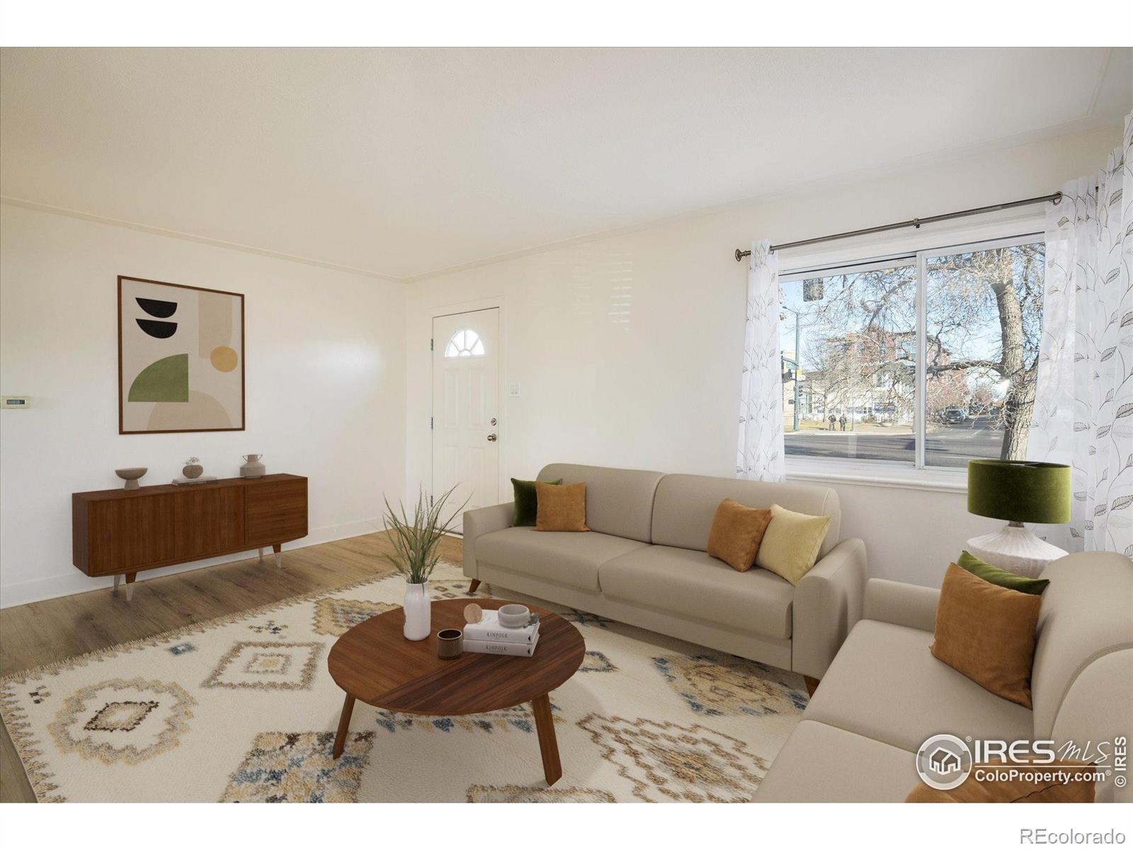 Real Estate Photo