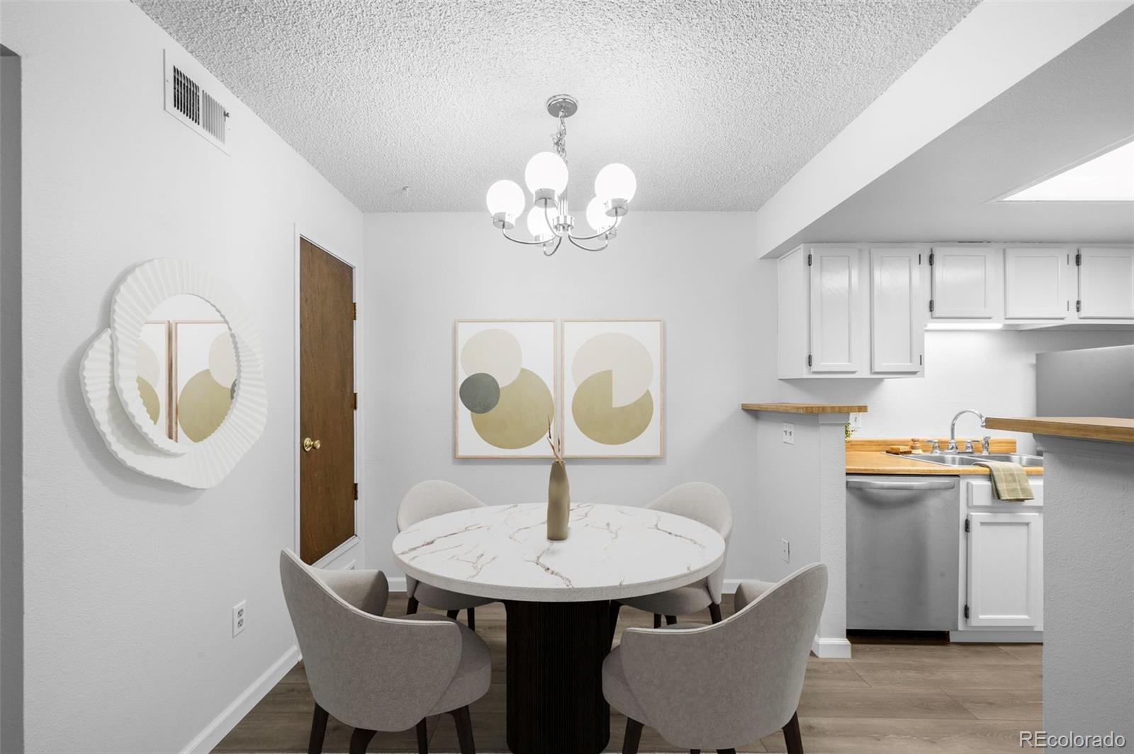 Real Estate Photo
