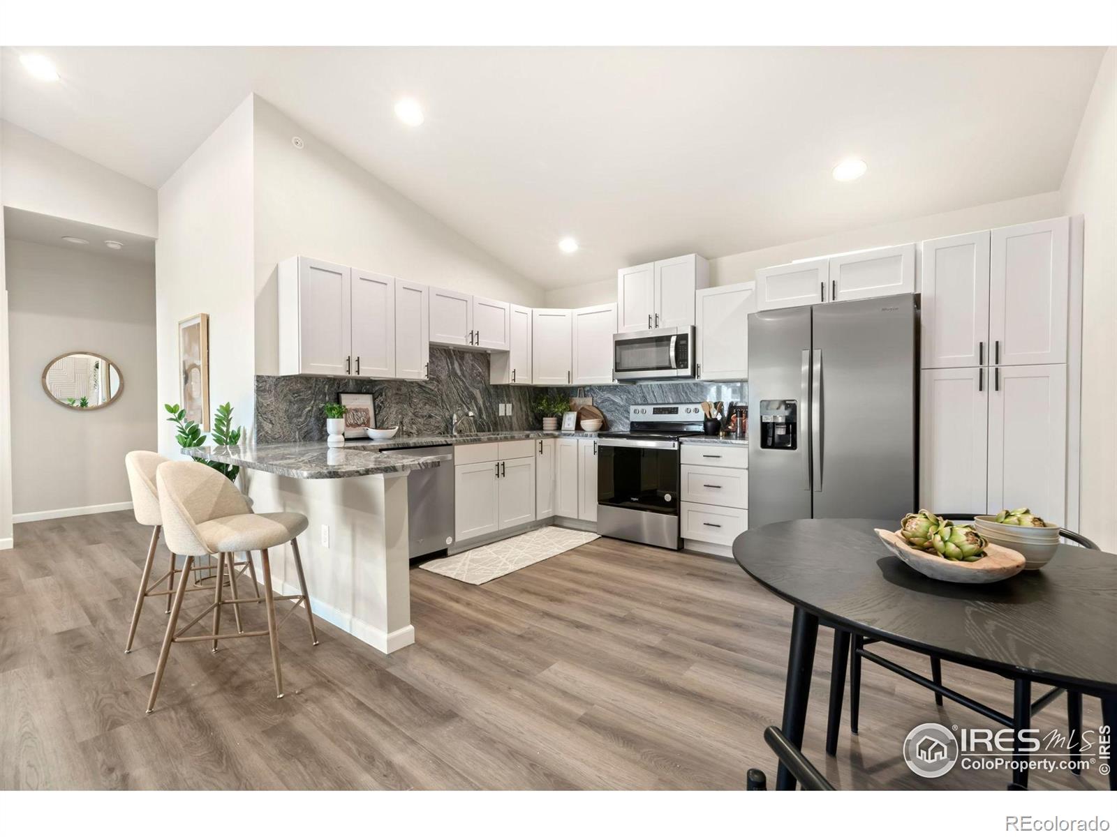Real Estate Photo