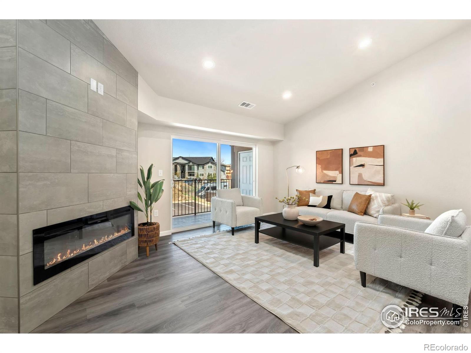 Real Estate Photo