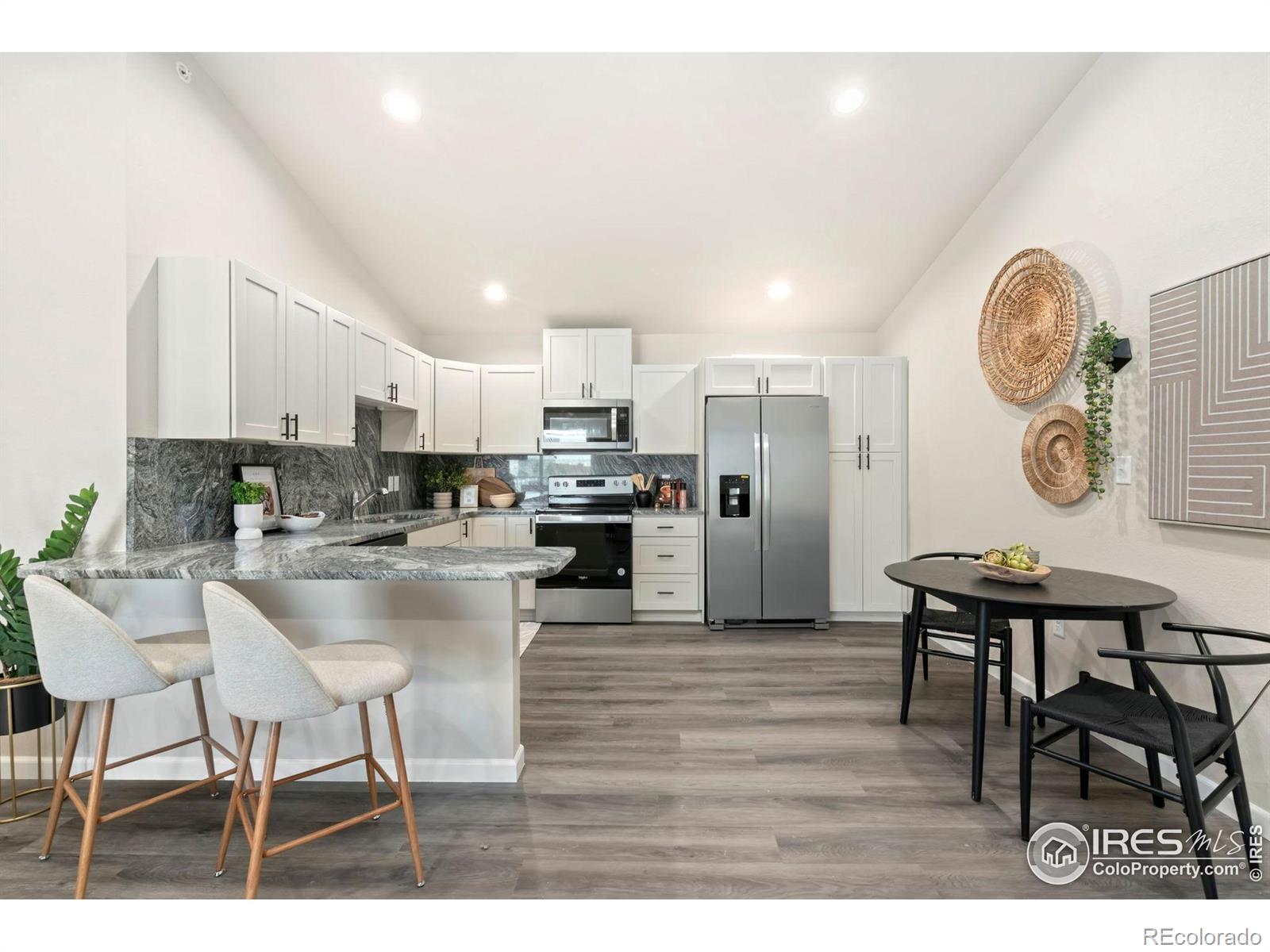 Real Estate Photo