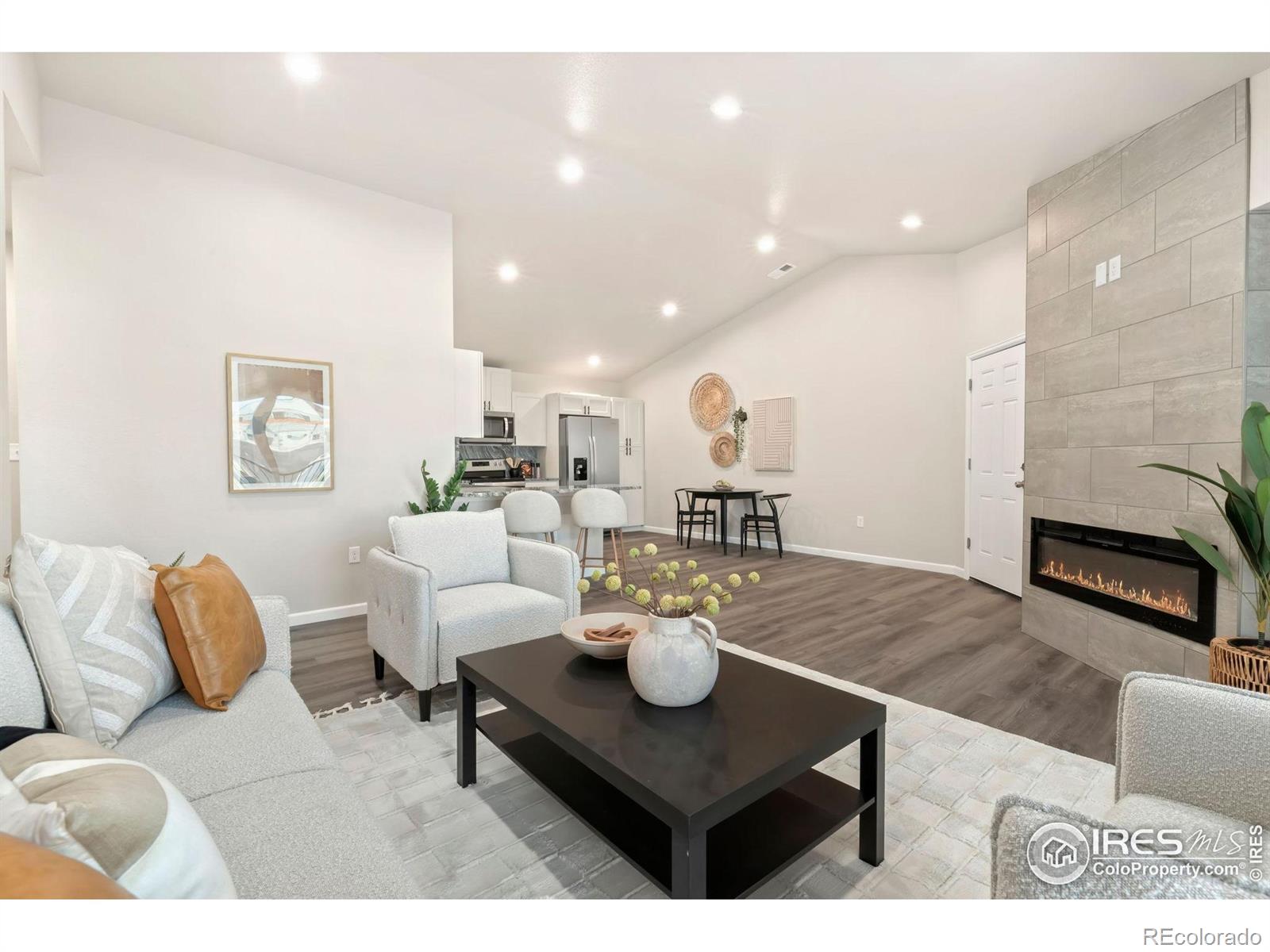 Real Estate Photo