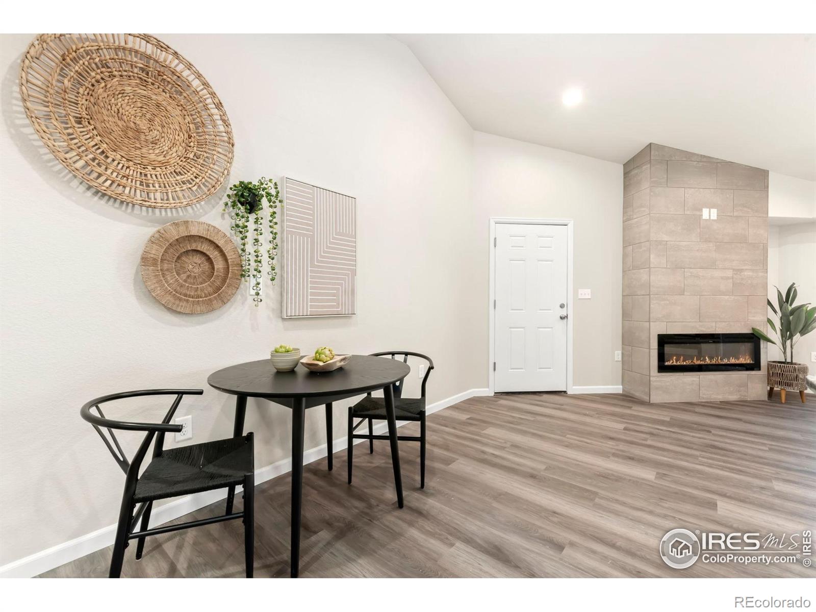 Real Estate Photo