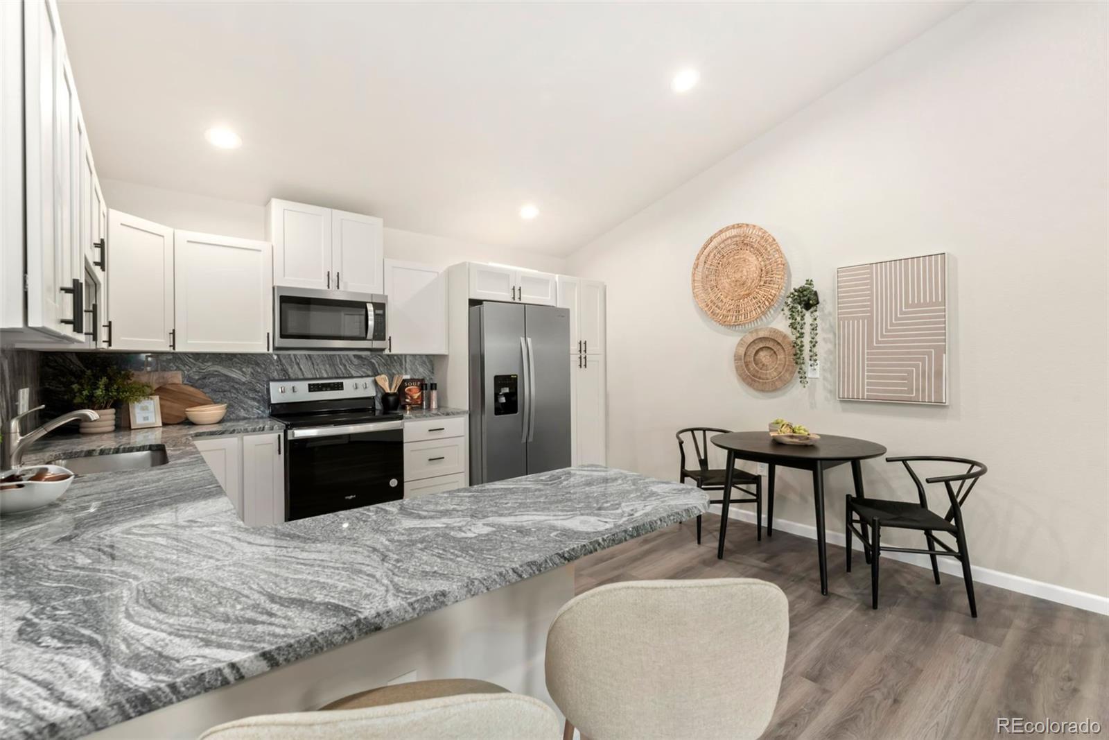 Real Estate Photo
