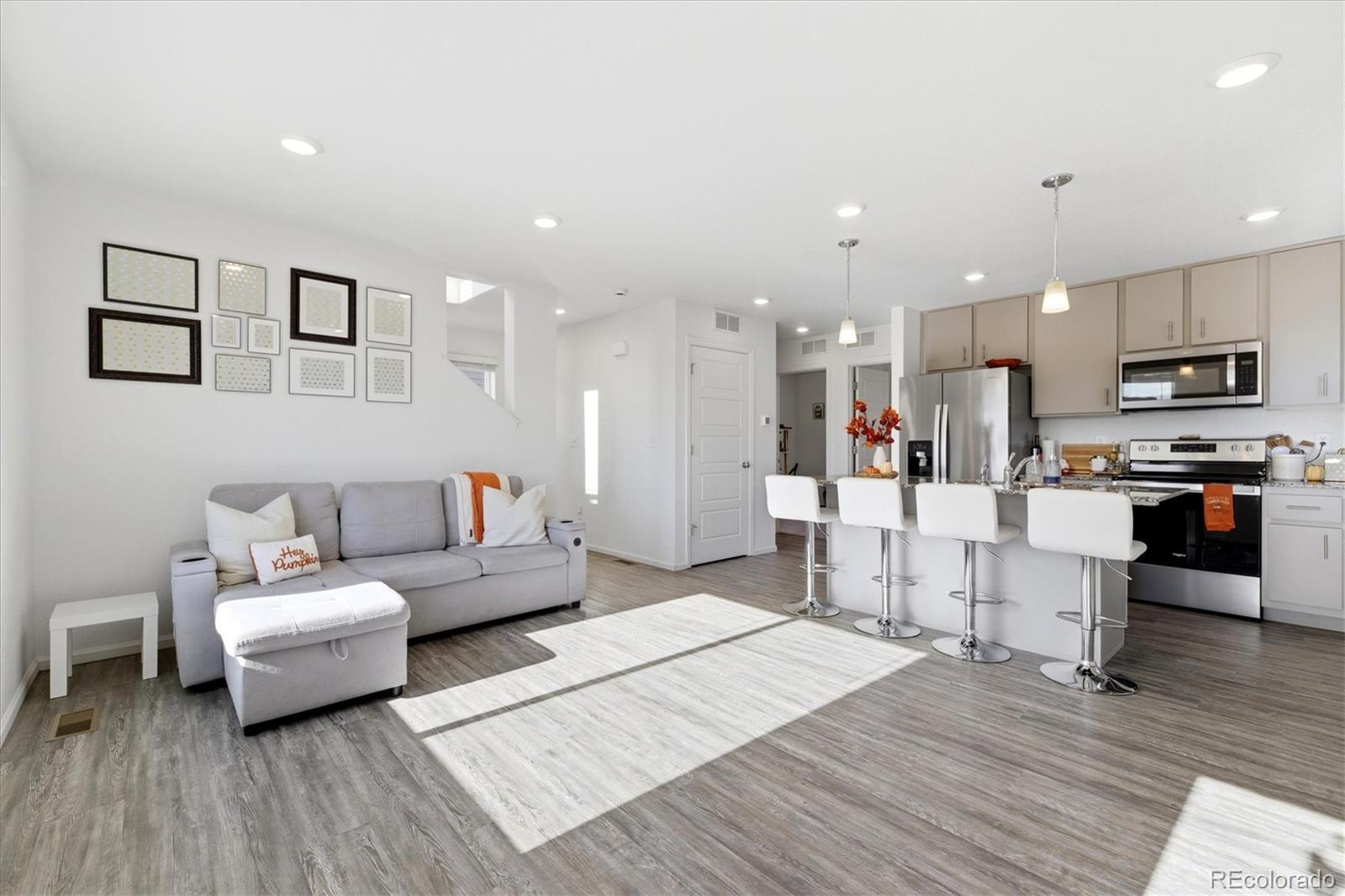 Real Estate Photo