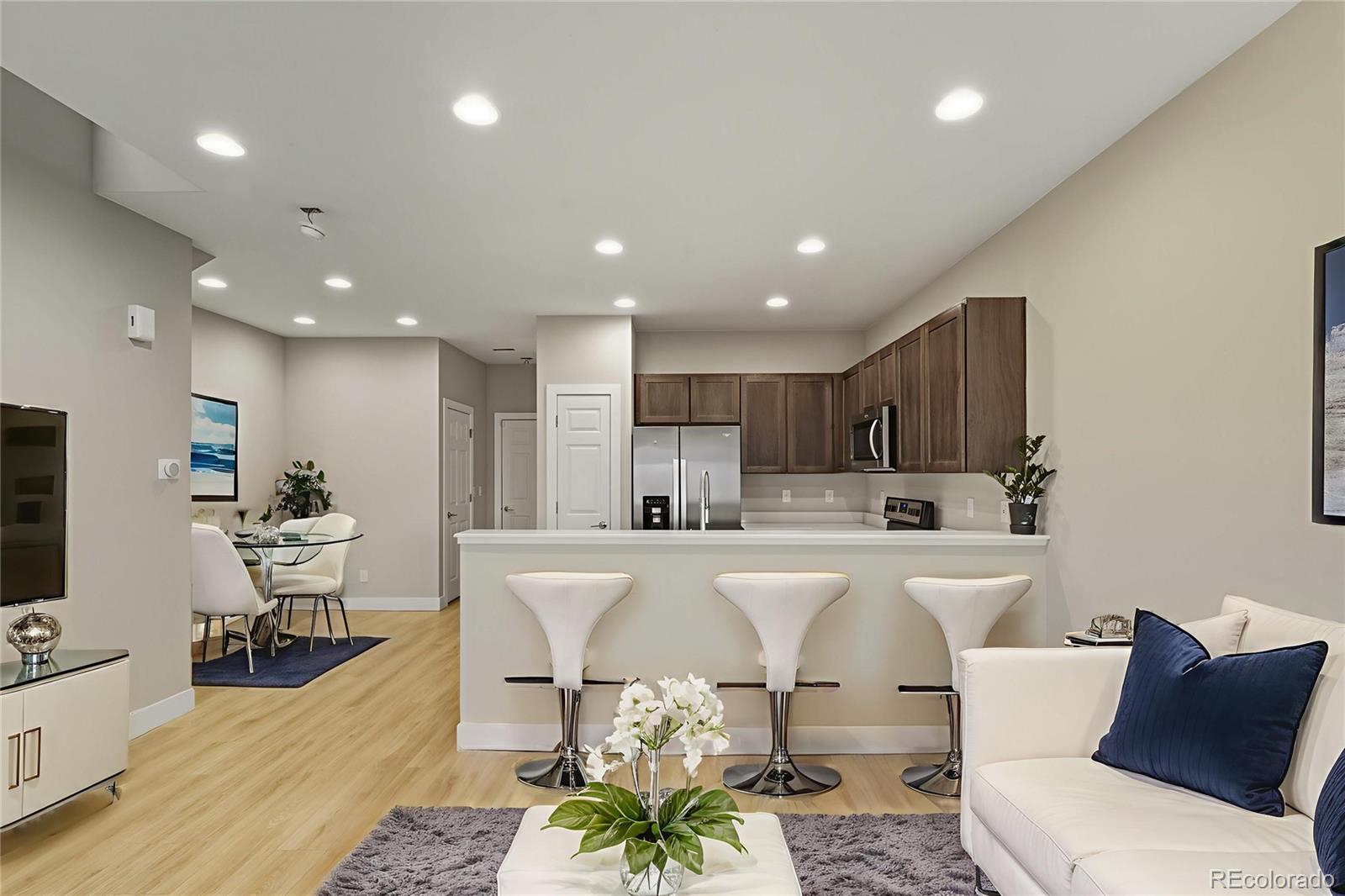 Real Estate Photo