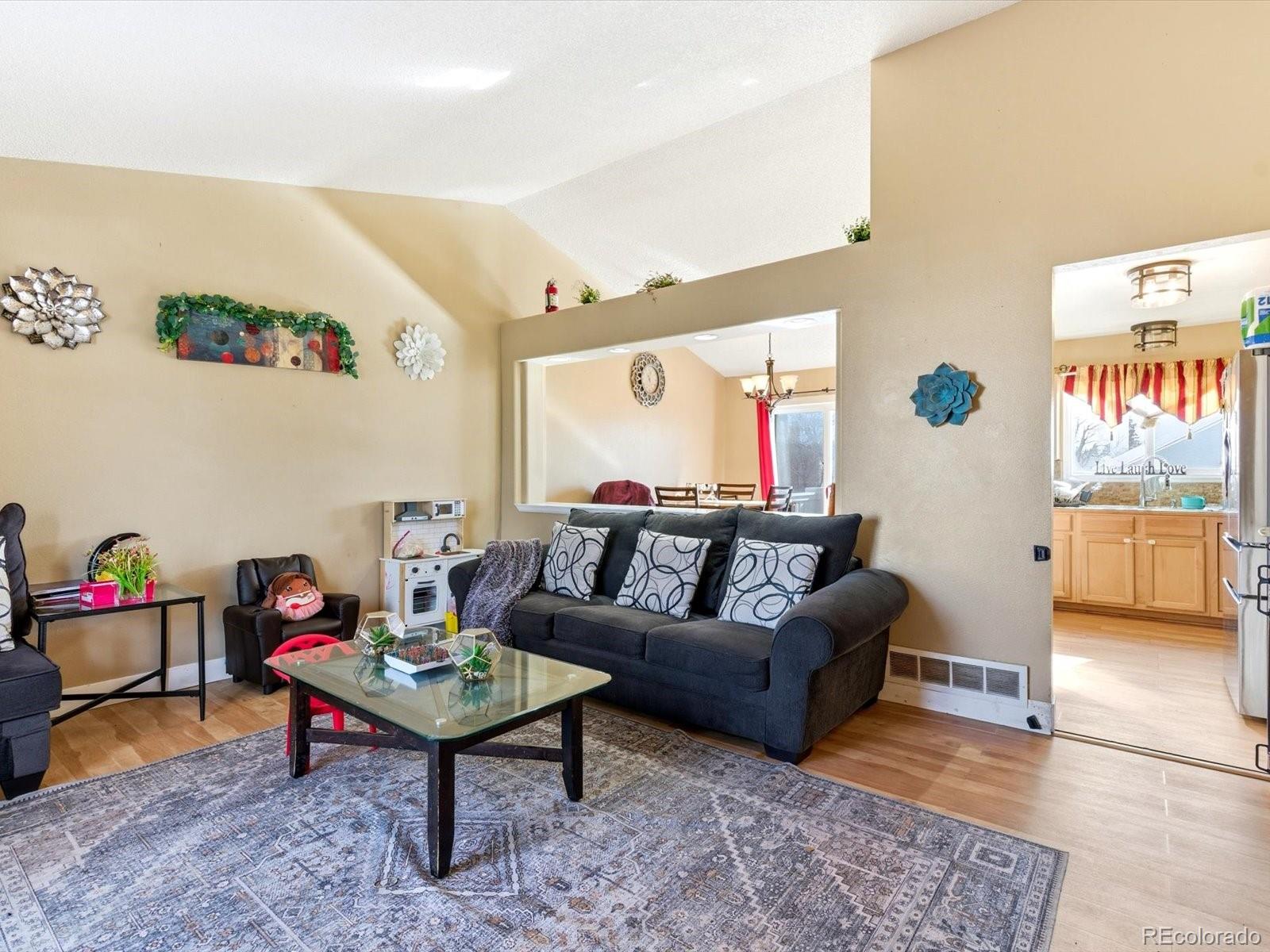 Real Estate Photo