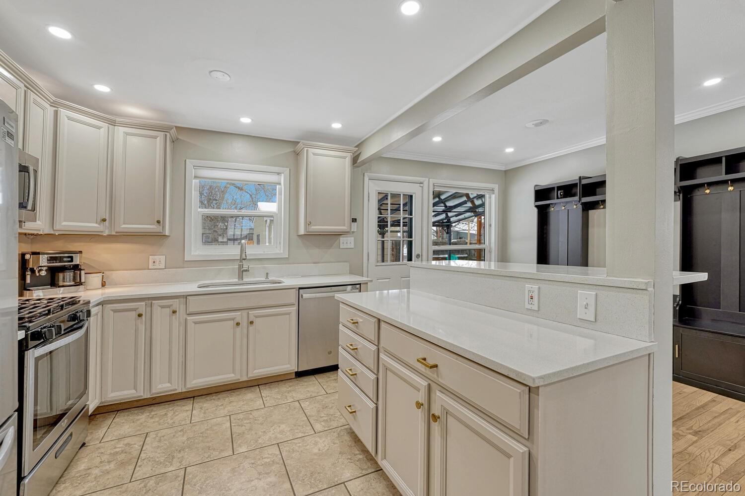 Real Estate Photo