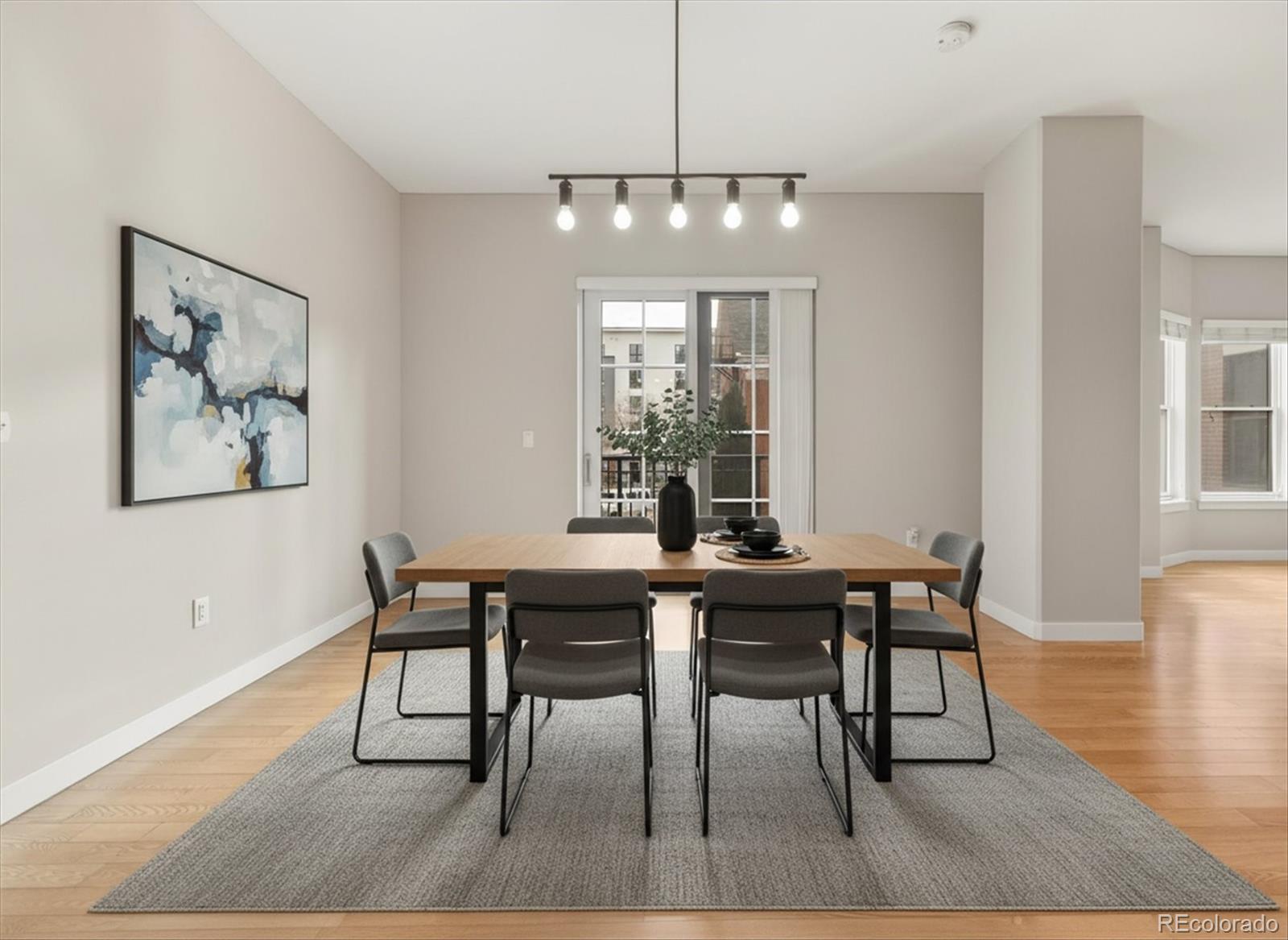 Real Estate Photo