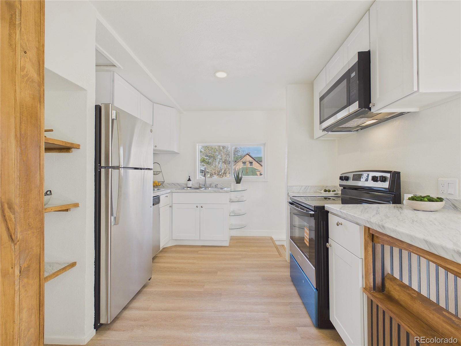 Real Estate Photo