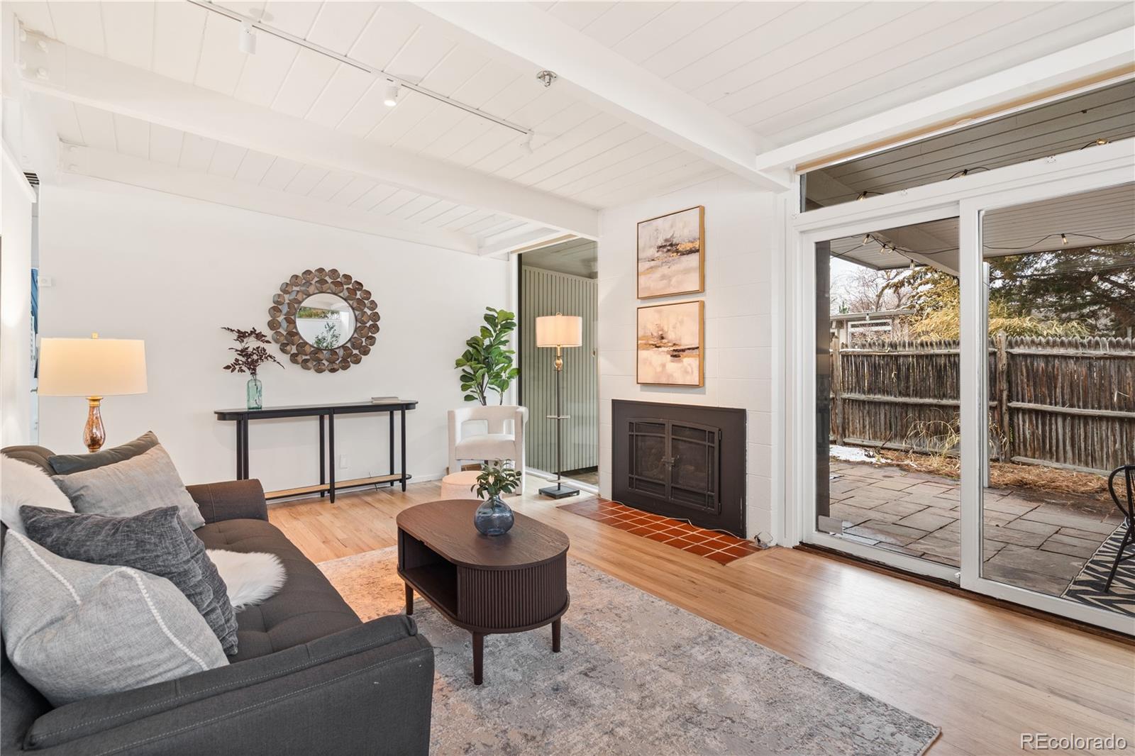 Real Estate Photo