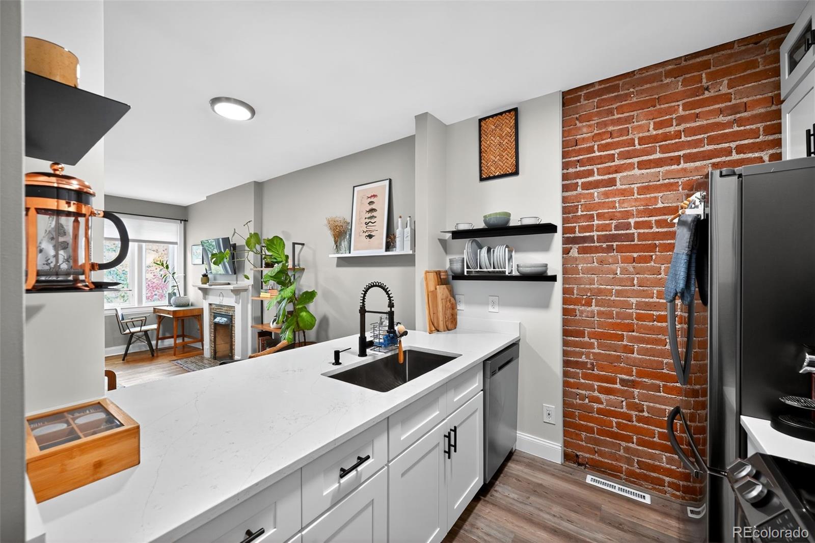 Real Estate Photo