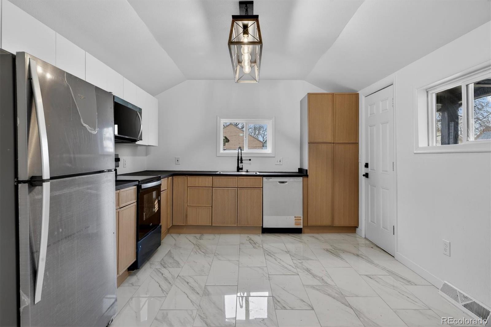 Real Estate Photo