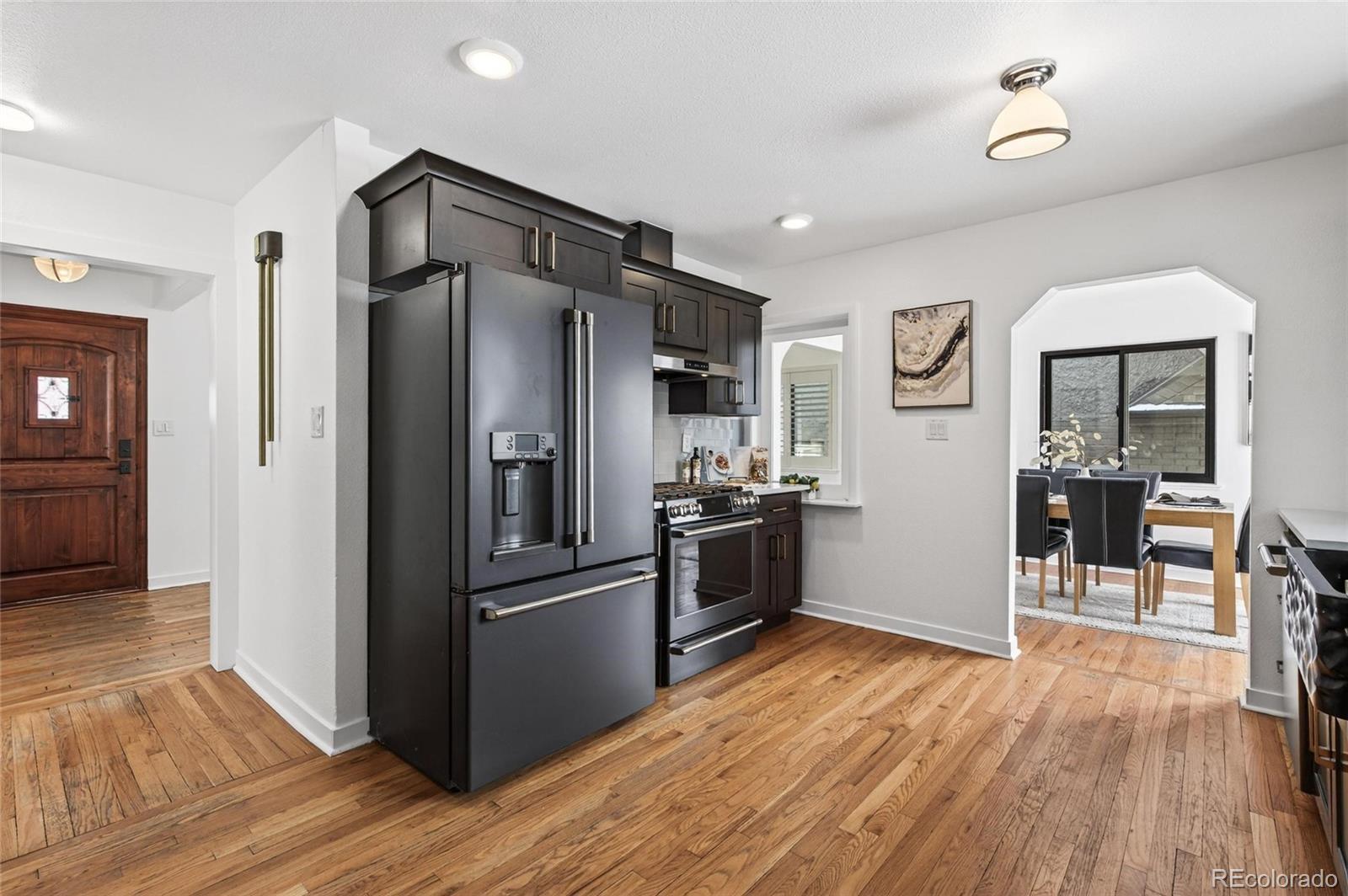 Real Estate Photo