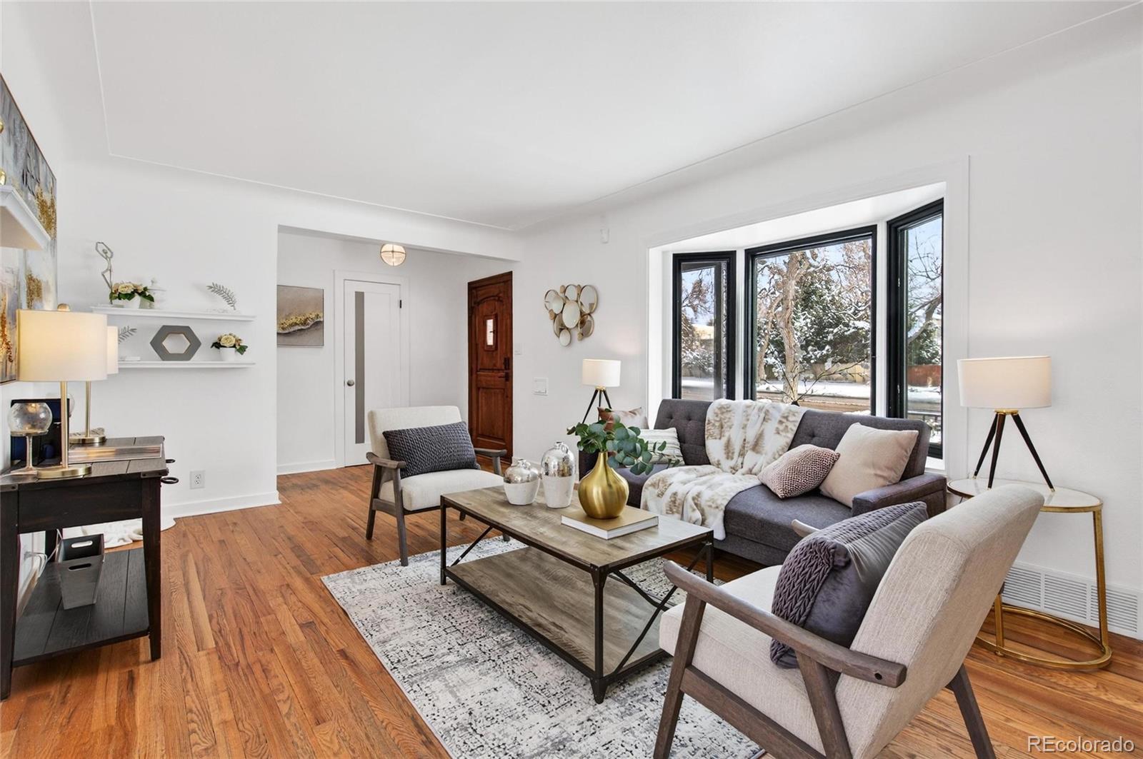 Real Estate Photo
