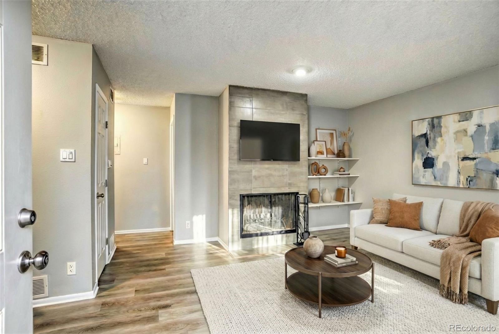 Real Estate Photo