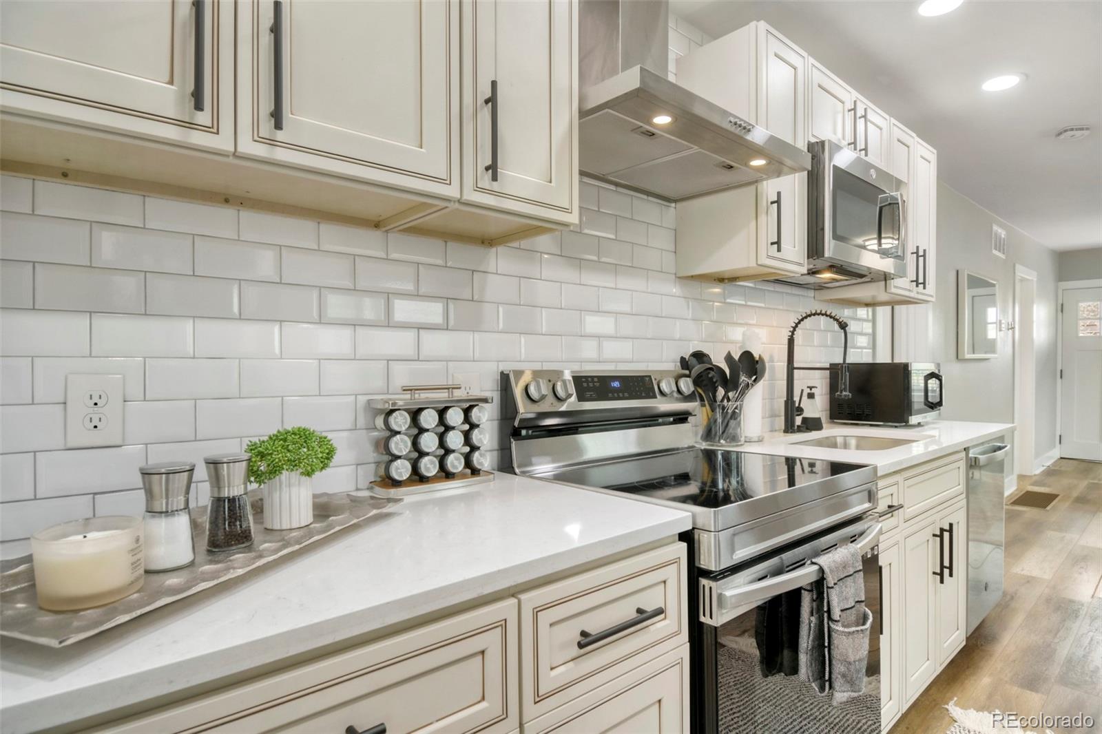 Real Estate Photo