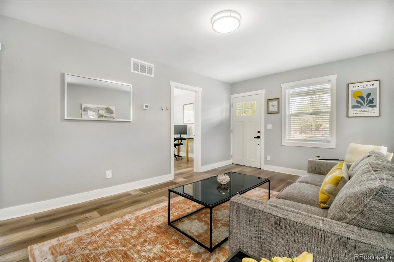 Real Estate Photo