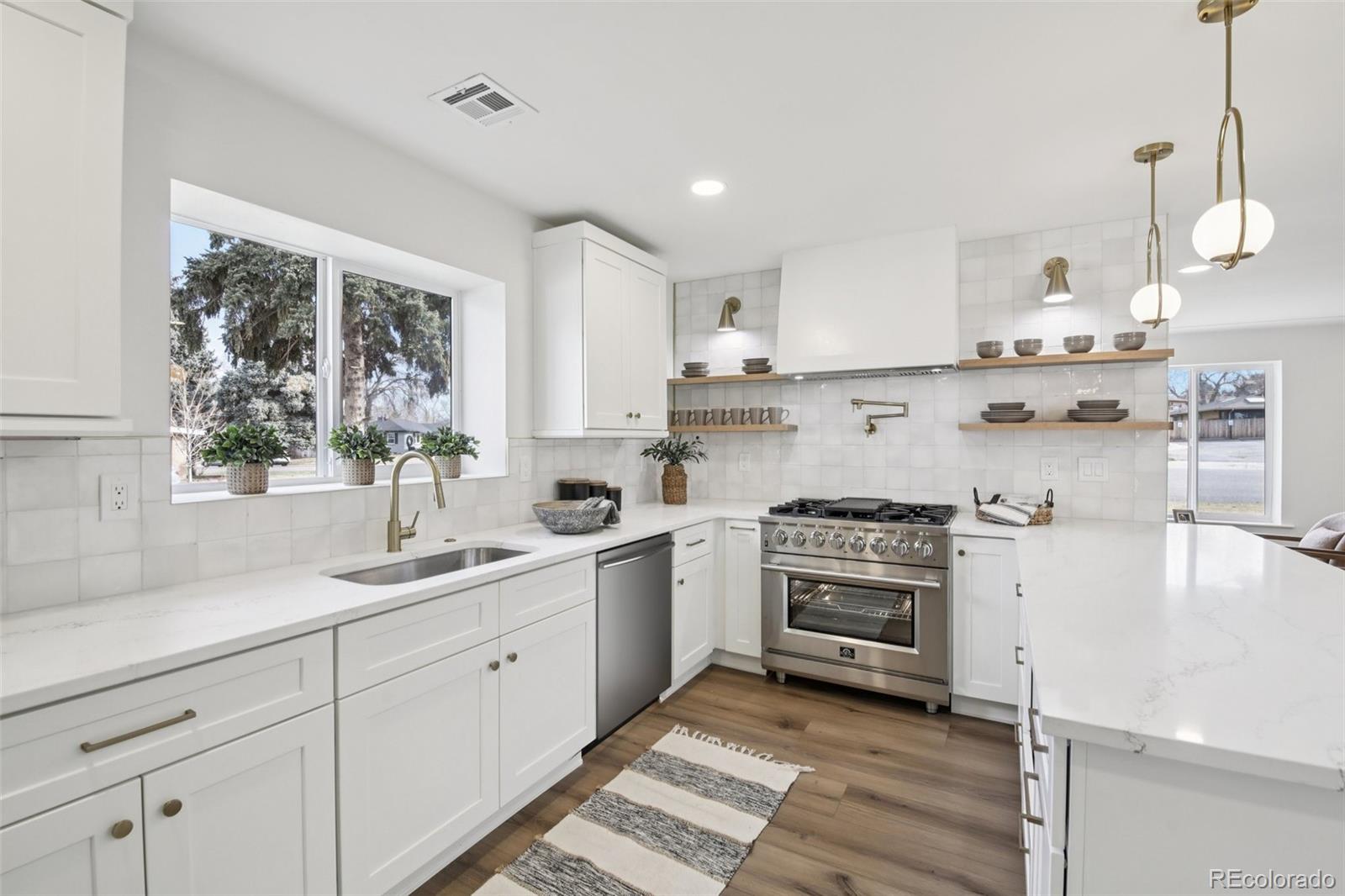 Real Estate Photo