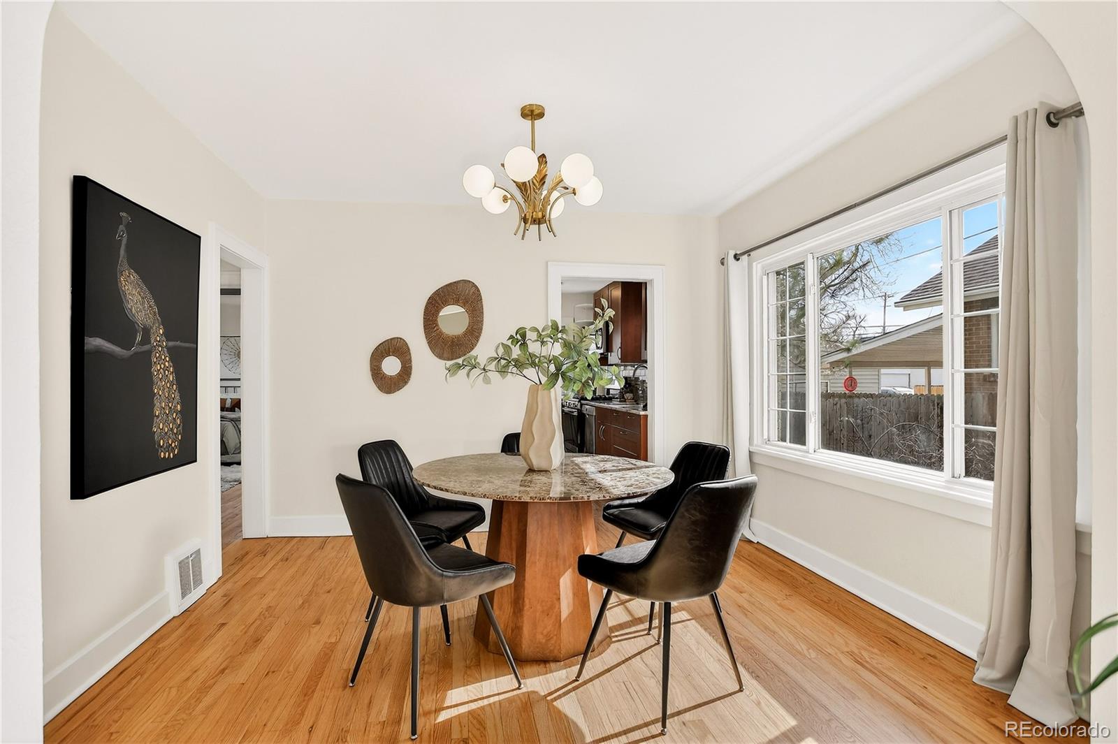 Real Estate Photo