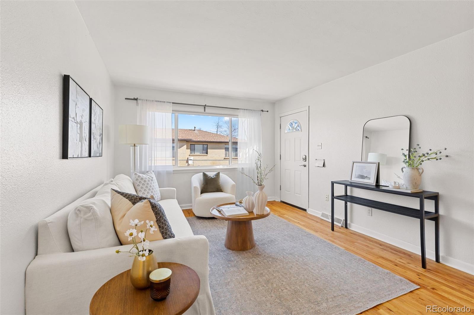 Real Estate Photo